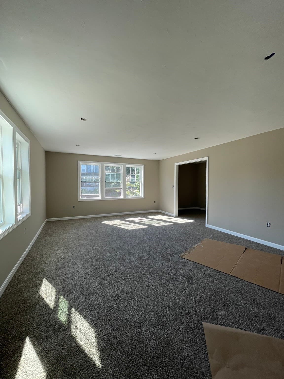 Single Family Residence at 29 Steele St # A, Worcester MA 01607, Worcester, photo 16 of 22
