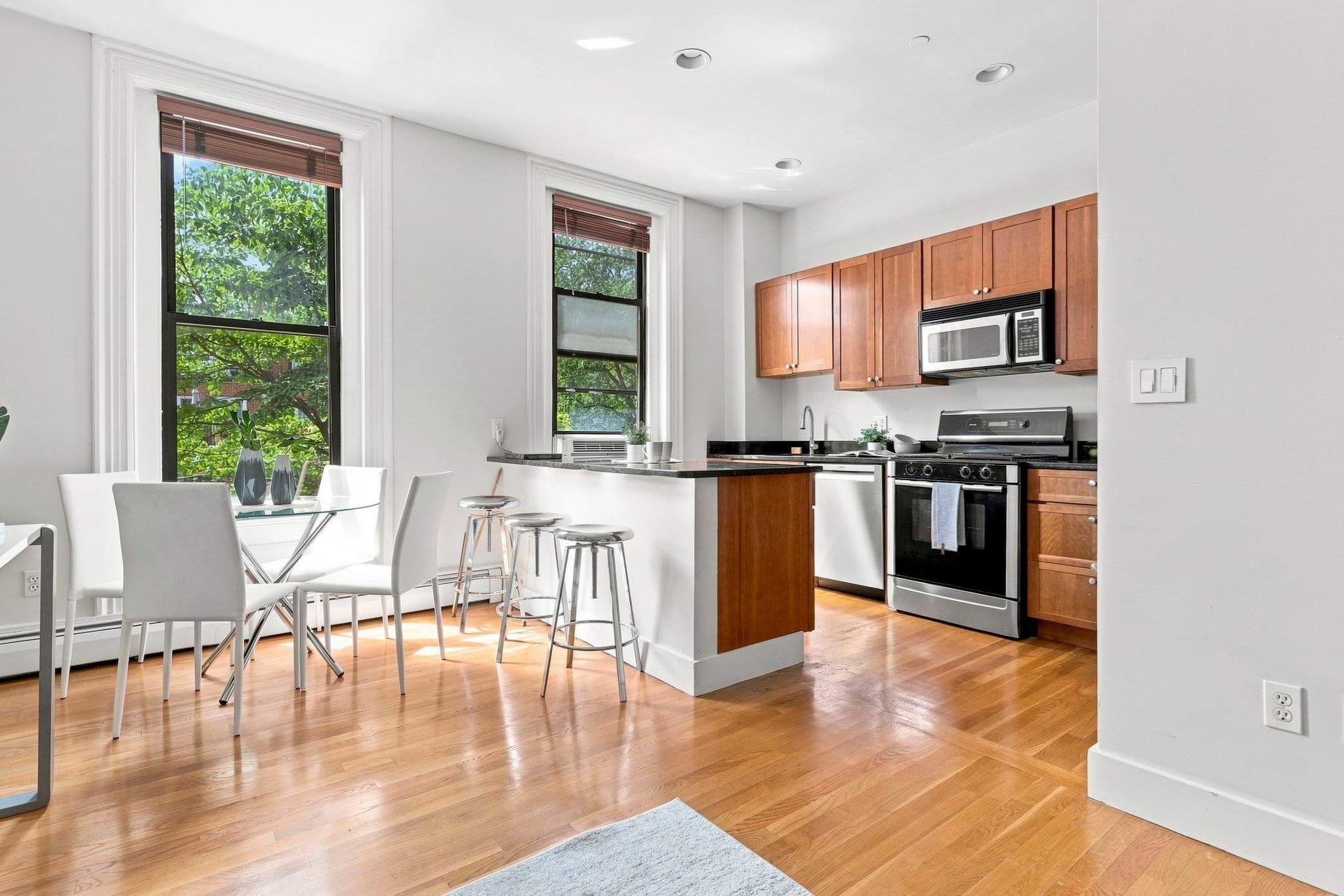 Condominium at 32 Yarmouth Street # B, Boston MA 02116, photo 5 of 18