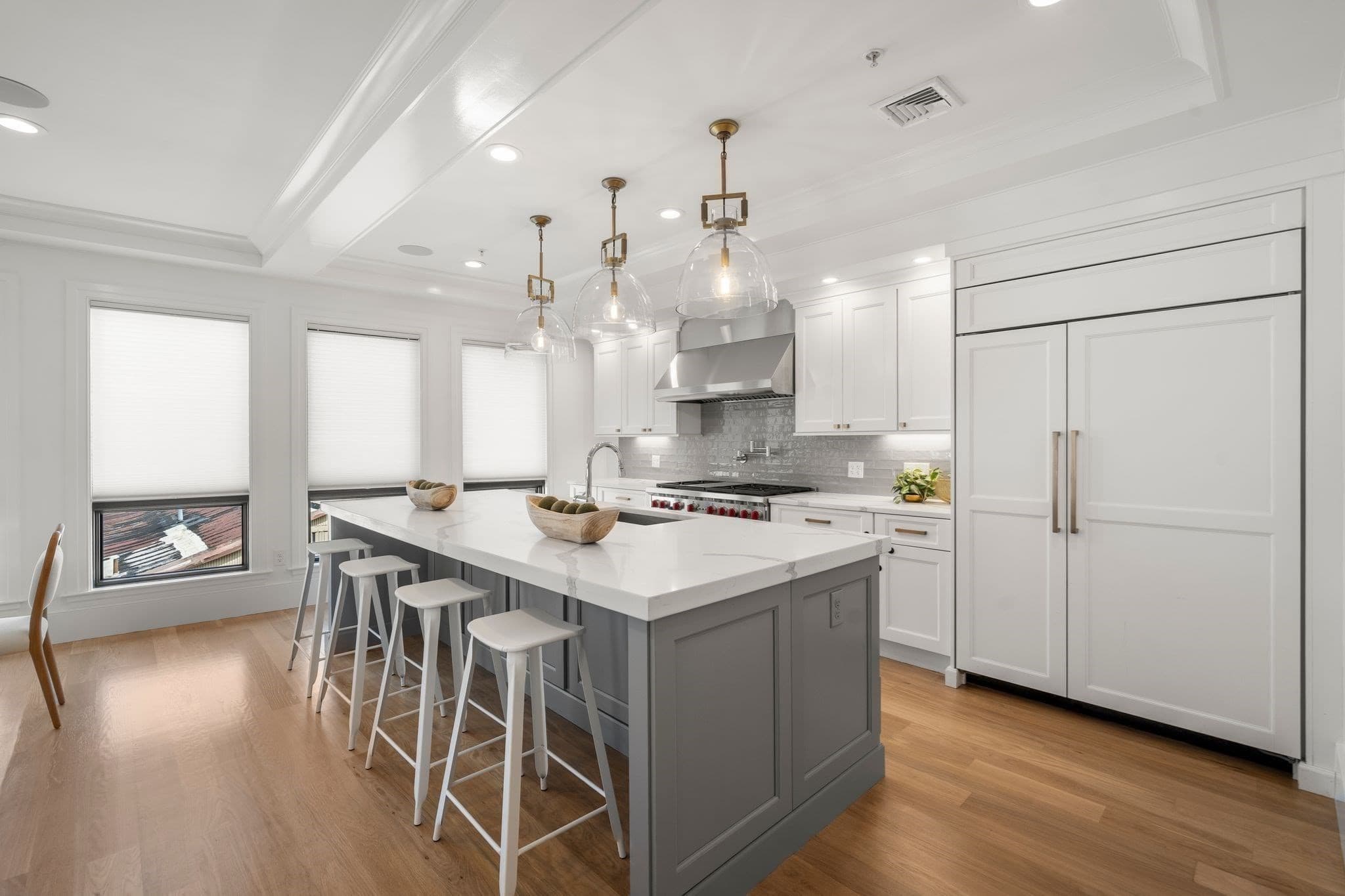 Condominium at 377 W 1st St # 7, Boston MA 02127, Boston, photo 4 of 36