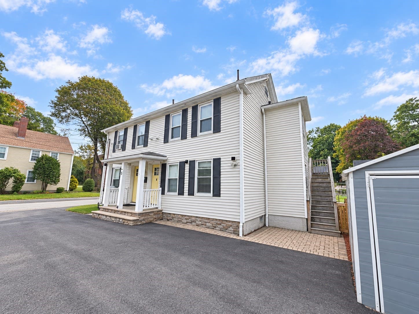 Multi Family at 5 Washington St, Amesbury MA 01913, Amesbury, photo 2 of 25