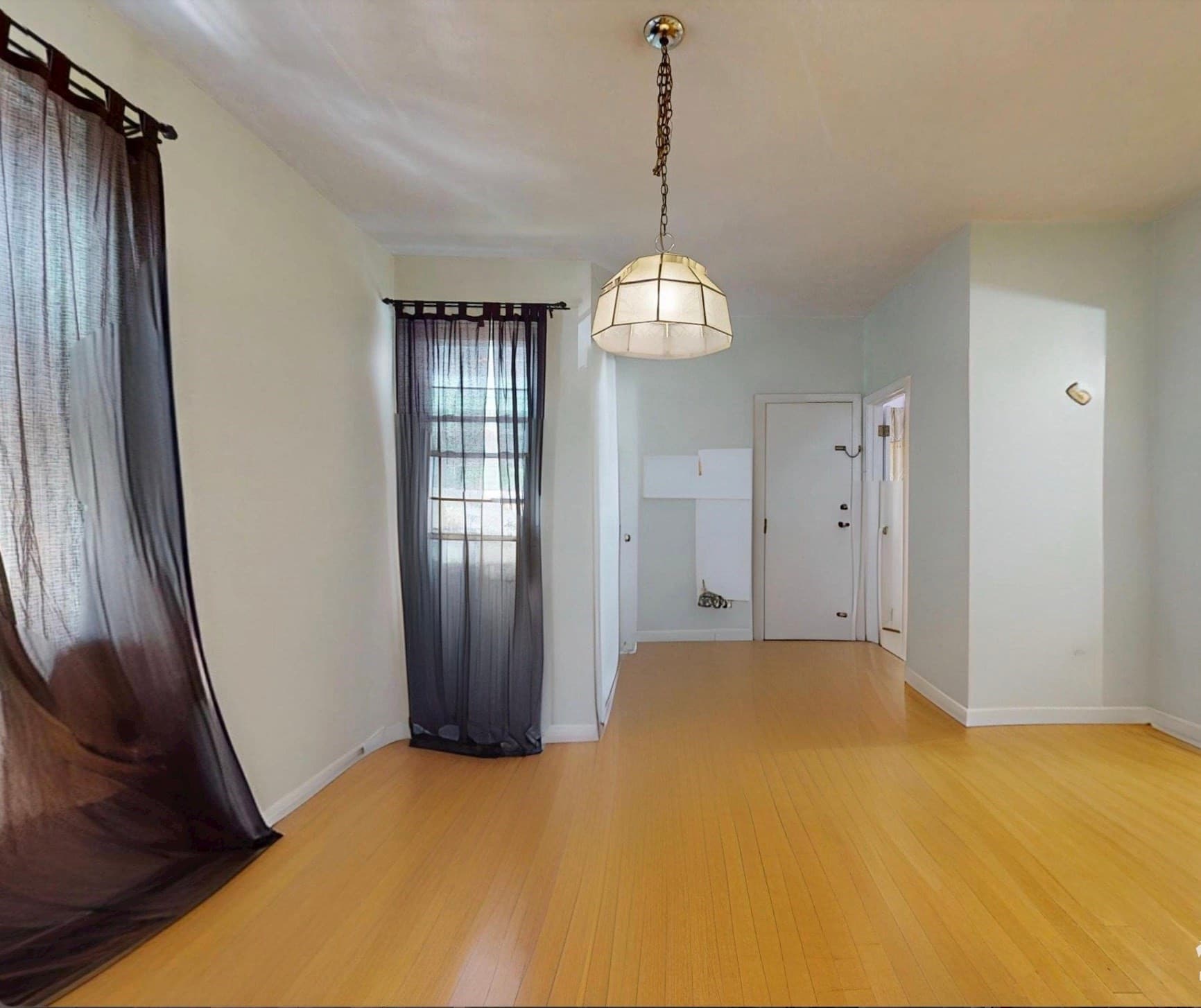 Condominium at 122 Chestnut Street # 2, Chelsea MA 02150, Chelsea, photo 9 of 17