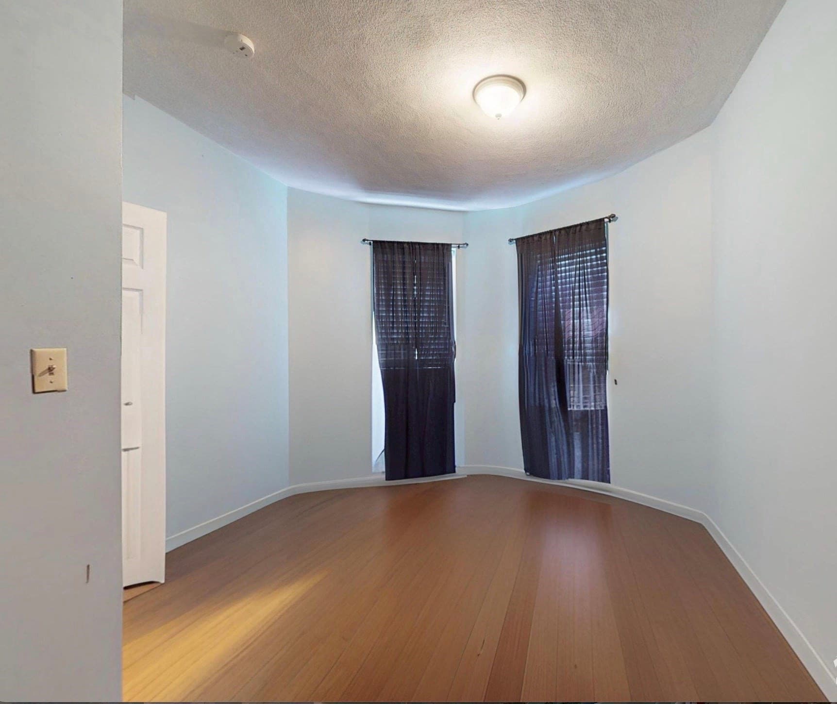 Condominium at 122 Chestnut Street # 2, Chelsea MA 02150, Chelsea, photo 14 of 17