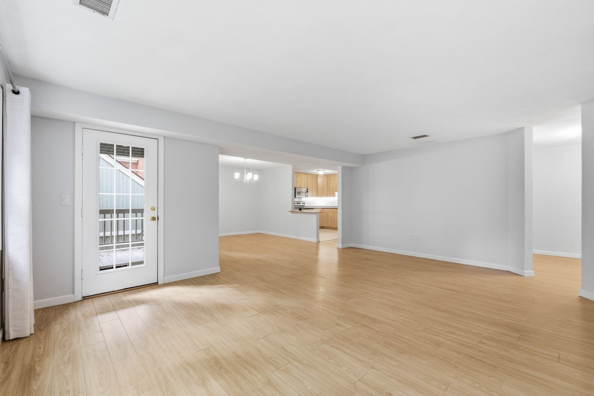 Condominium at 18 Freedom Hollow # 18, Salem MA 01970, Salem, photo 17 of 40
