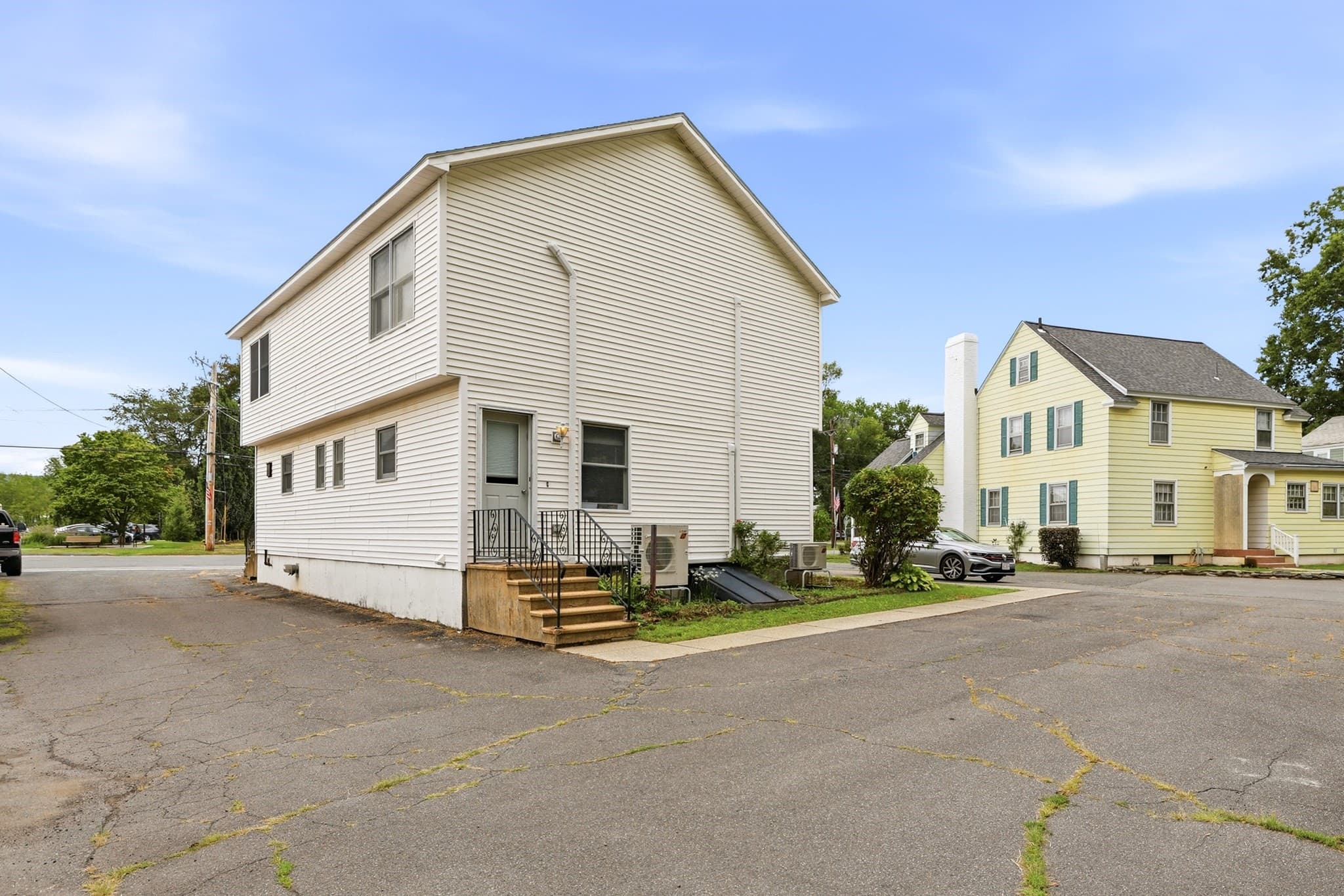 Multi Family at 62 N Main St, Deerfield MA 01373, photo 2 of 40