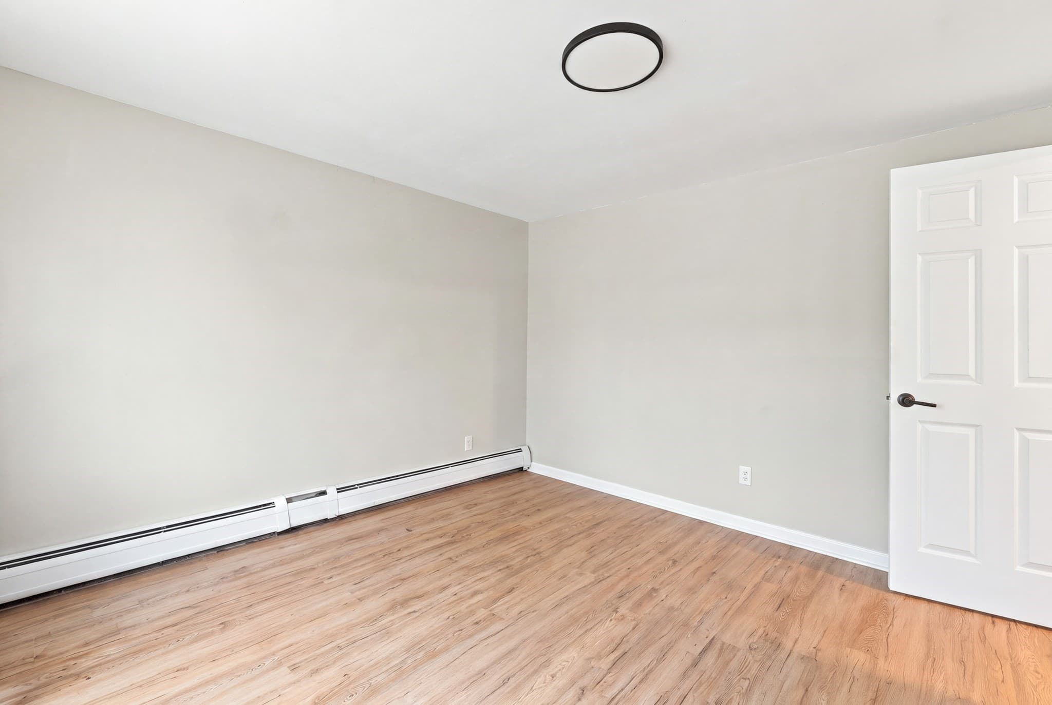 Multi Family at 62 N Main St, Deerfield MA 01373, photo 17 of 40