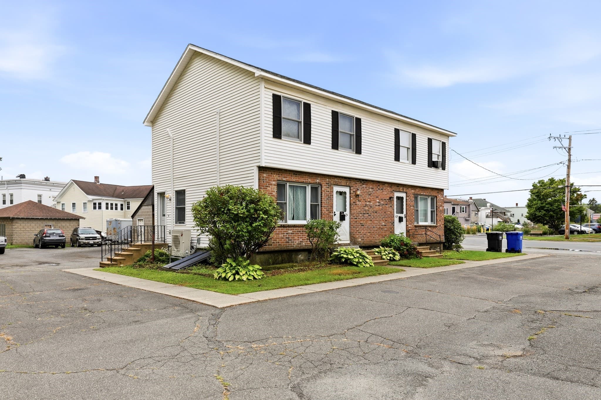 Multi Family at 62 N Main St, Deerfield MA 01373, photo 4 of 40