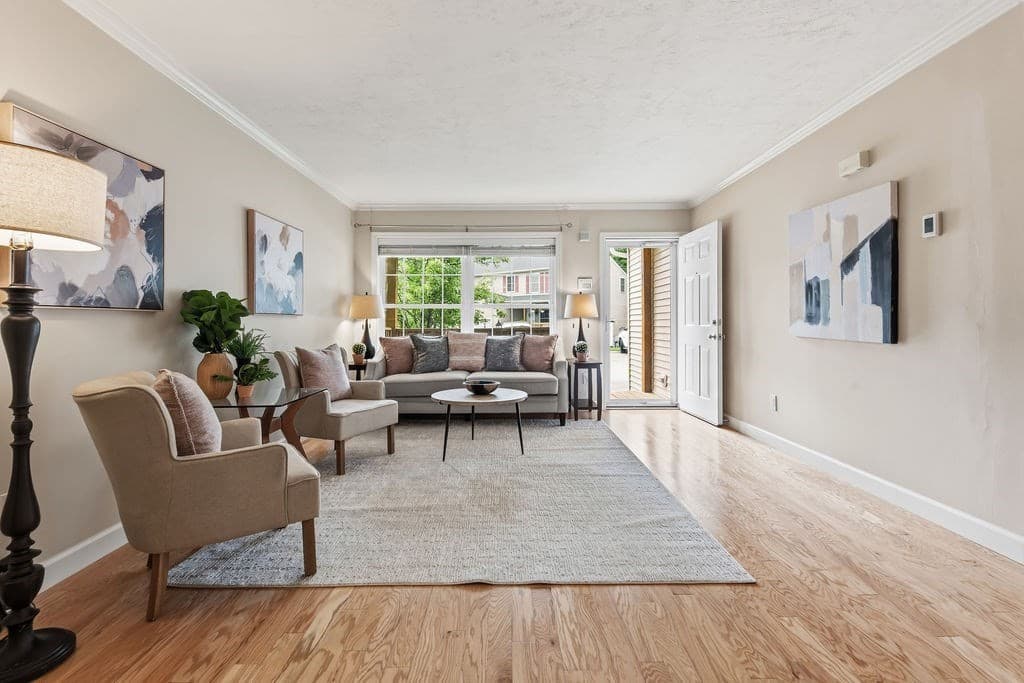 Condominium at 183 Leonard St # 2, Raynham MA 02767, Raynham, photo 10 of 42