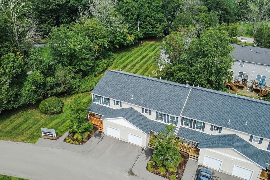 Condominium at 183 Leonard St # 2, Raynham MA 02767, Raynham, photo 41 of 42