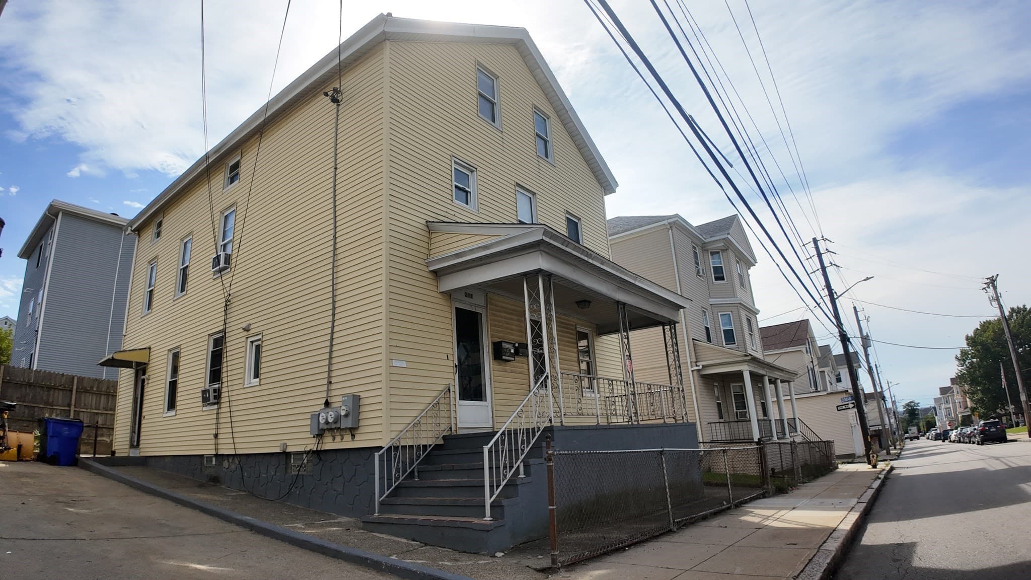 2 Family - 2 Units Up/Down at 211 Wiliam, Fall River MA 02721, Fall River, photo 2 of 36
