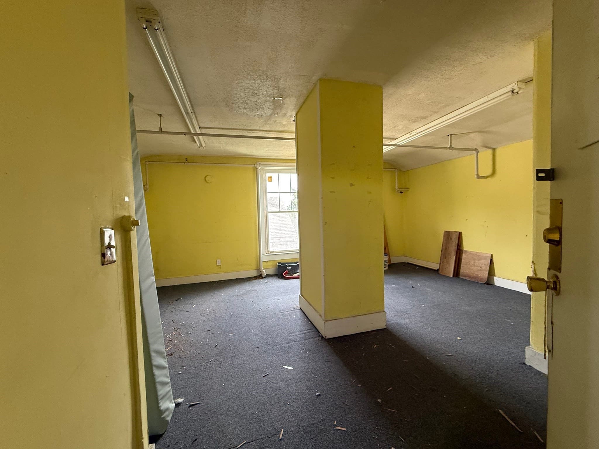 4 Family - Rooming House at 17-19 King Street, Worcester MA 01610, Worcester, photo 7 of 14