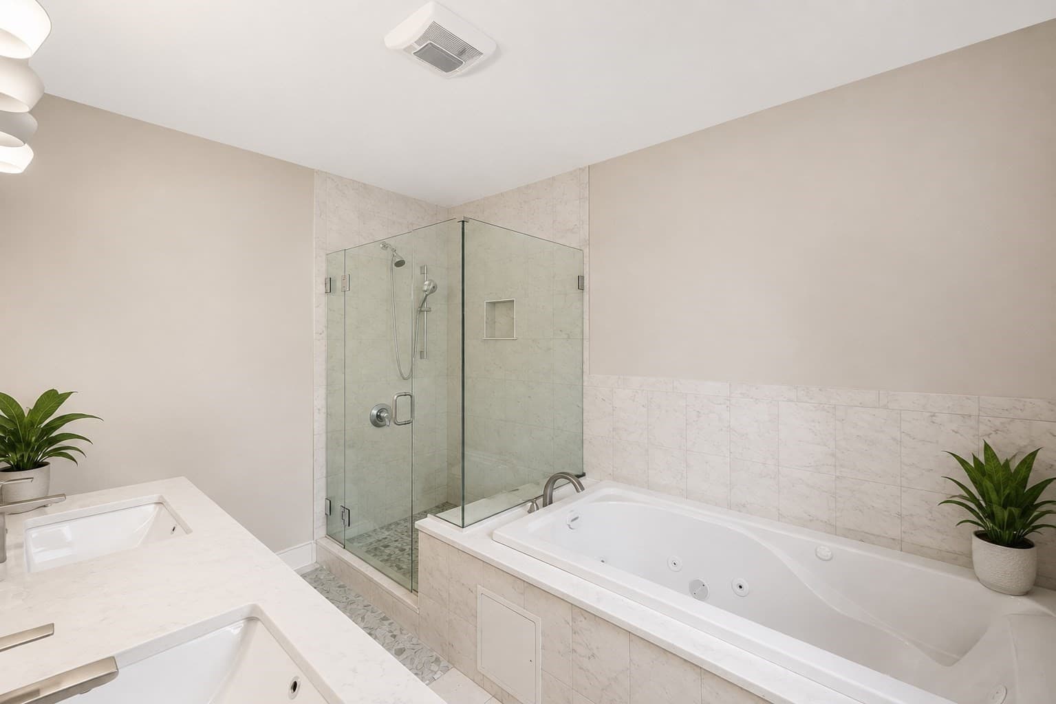 Condominium at 36-38 Fenwick St # 38, Somerville MA 02145, Somerville, photo 21 of 27