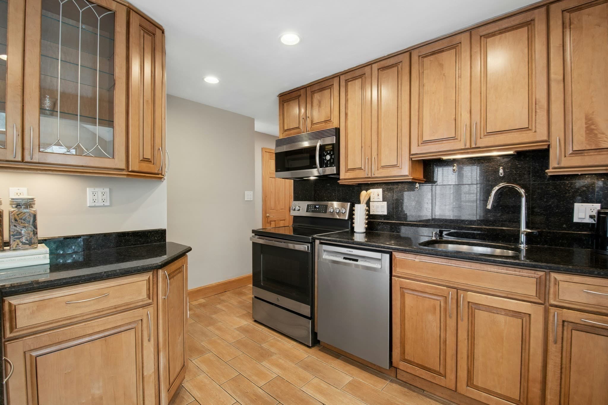 Single Family Residence at 22 Westlund Rd, Belmont MA 02478, Belmont, photo 15 of 42