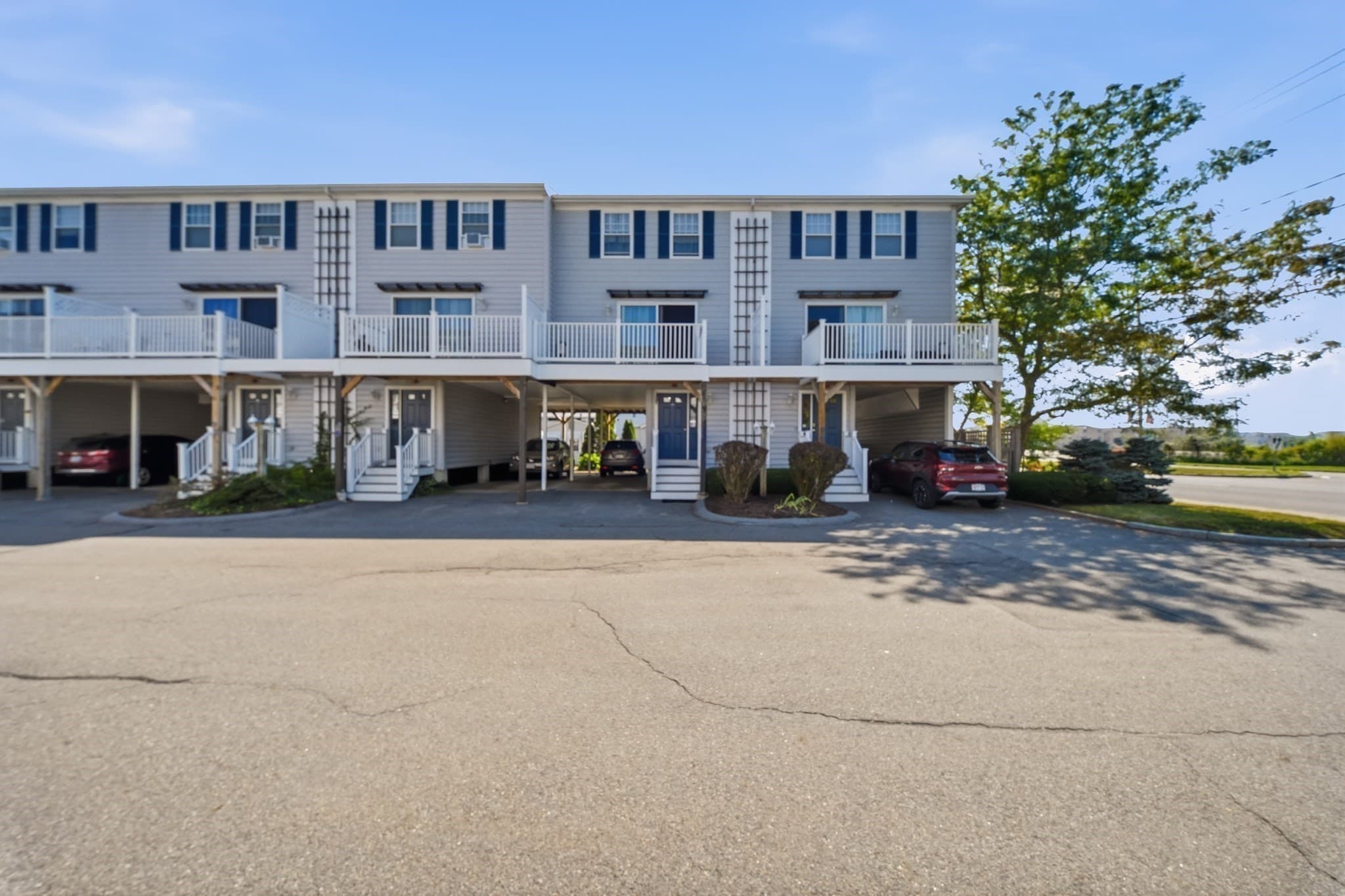 Condominium at 219 Beach Rd # 15, Salisbury MA 01952, Salisbury, photo 2 of 35