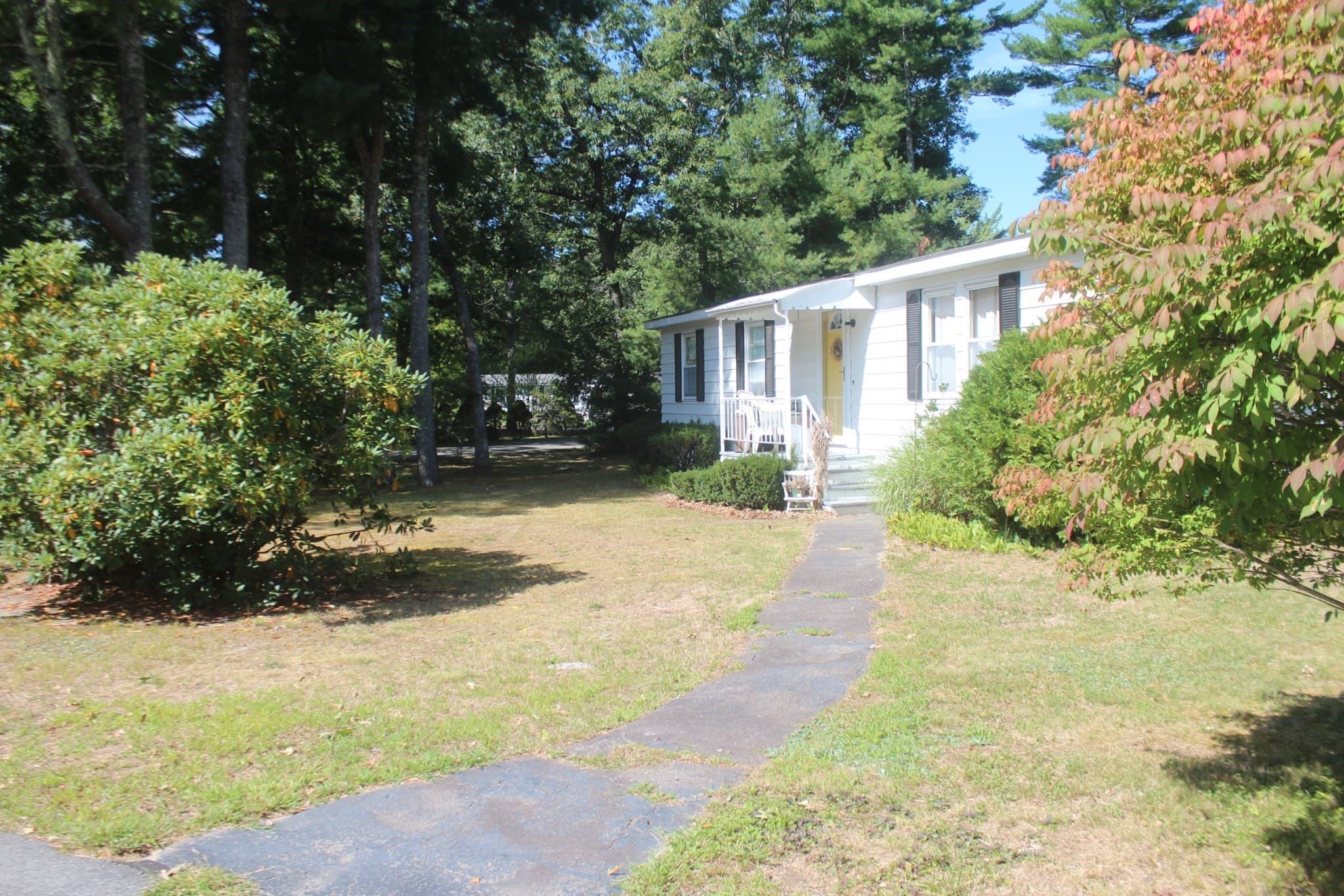 Mobile Home at 39-1 South Meadow Village, Carver MA 02330, Carver, photo 2 of 6