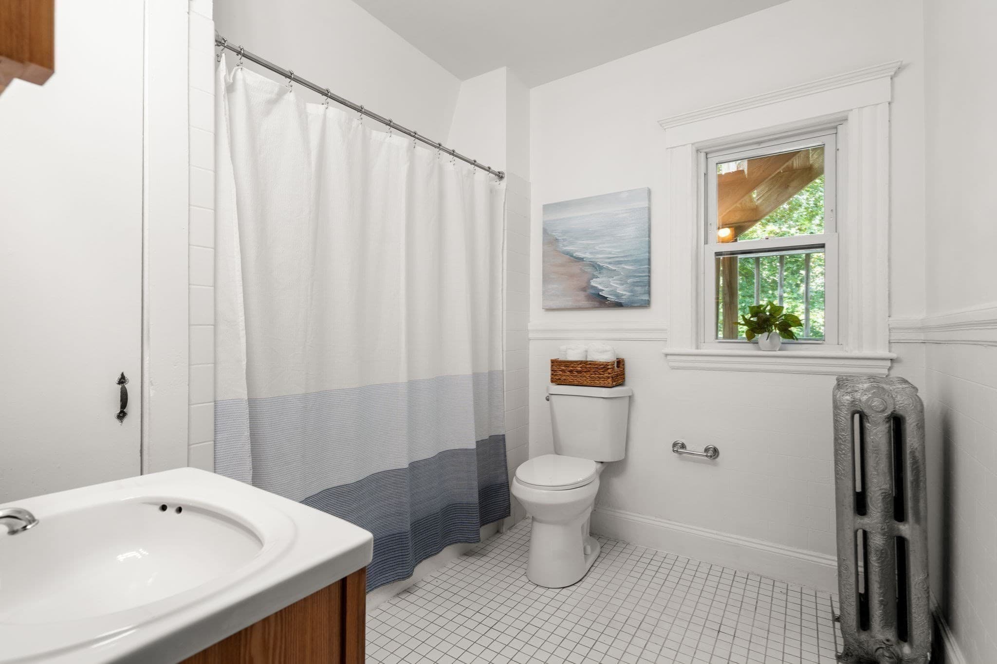 Condominium at 37 Hewlett St # 2, Boston MA 02131, Boston, photo 9 of 20