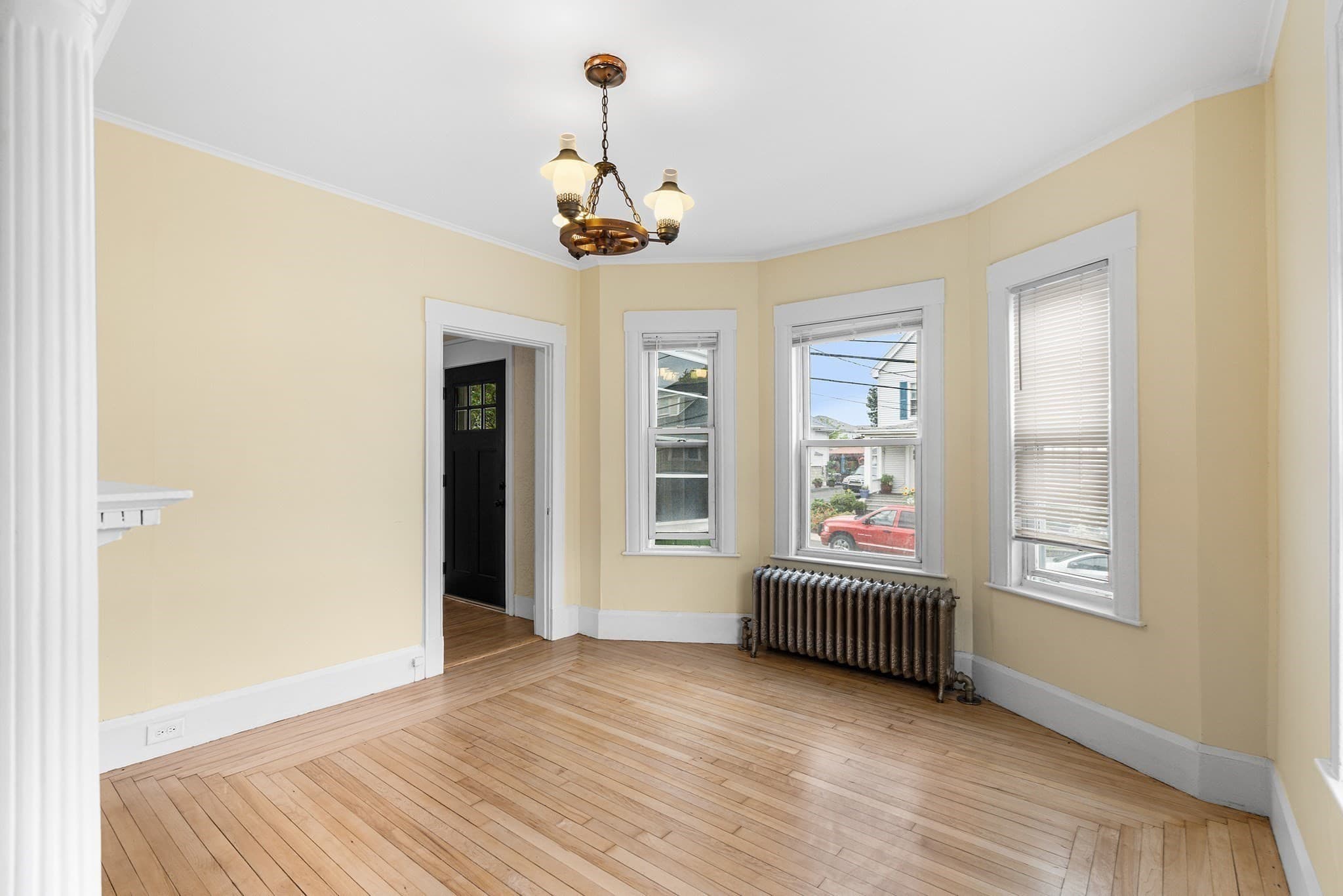 Single Family Residence at 172 Harris St, Revere MA 02151, Revere, photo 8 of 39