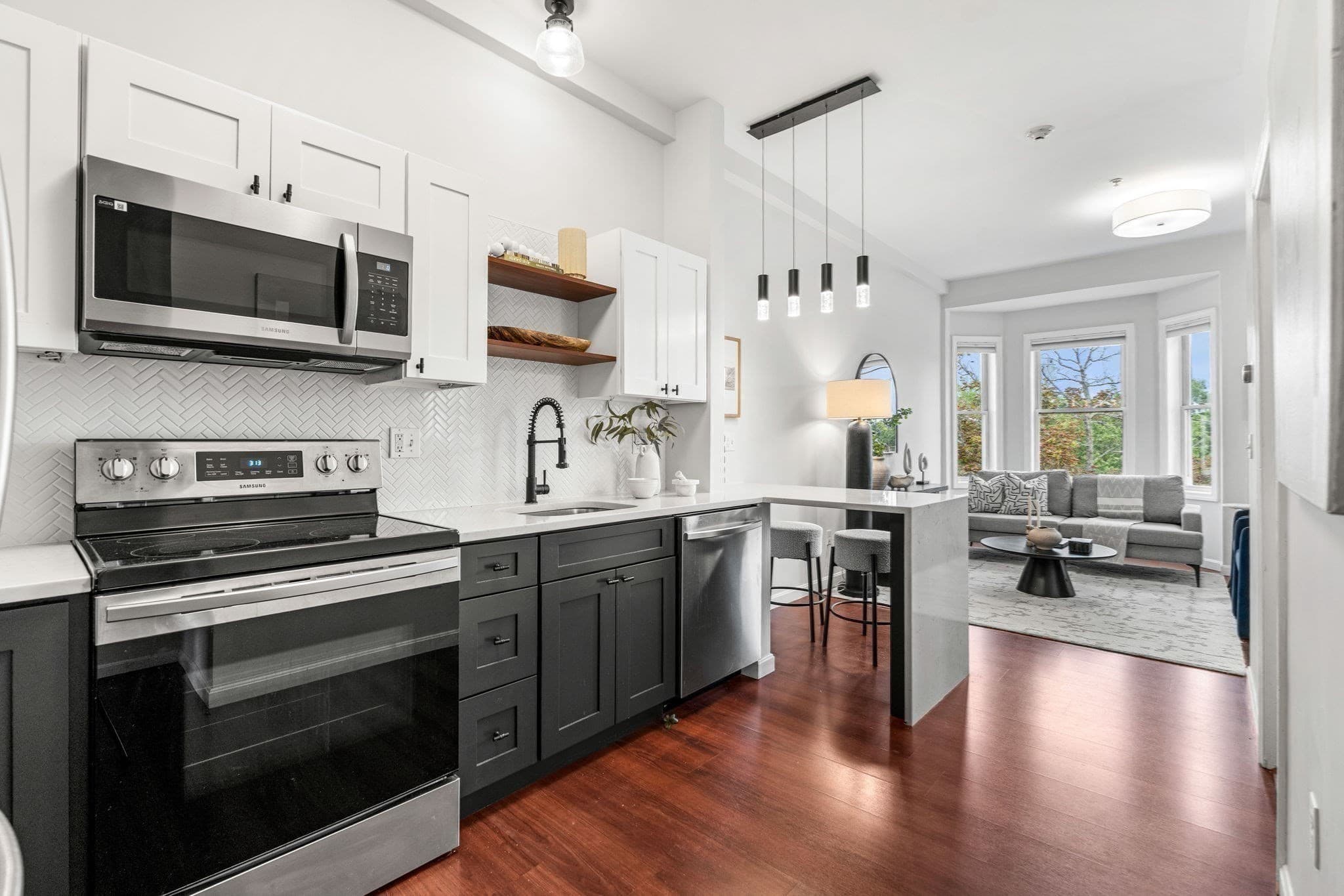 Condominium at 256 Bremen St, Boston MA 02128, Boston, photo 5 of 18