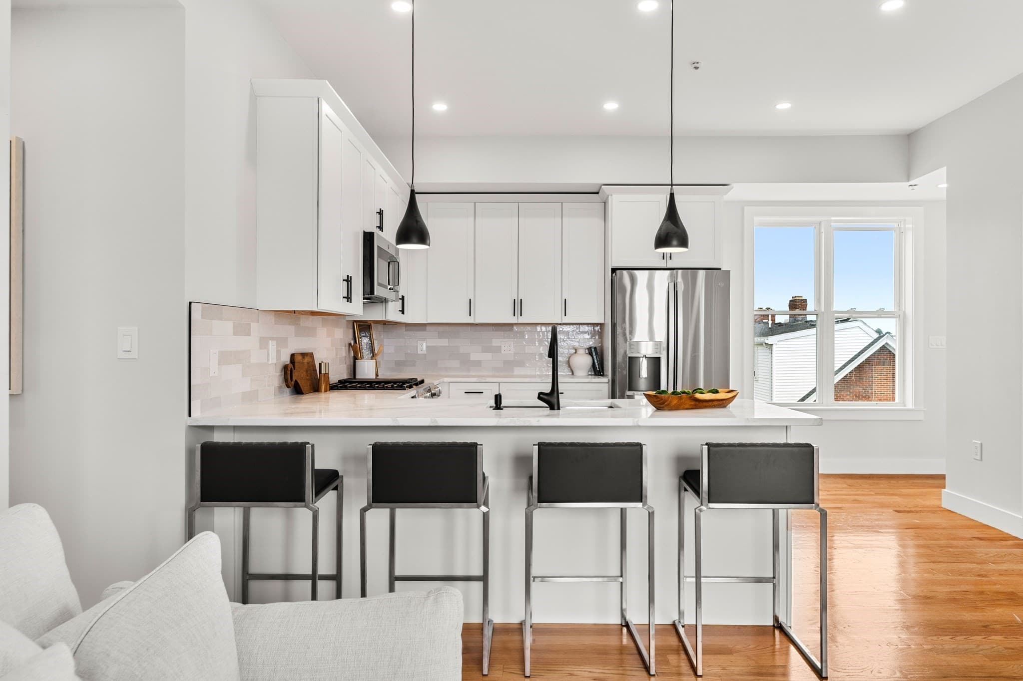 Condominium at 1088 Saratoga St # C, Boston MA 02128, Boston, photo 5 of 22