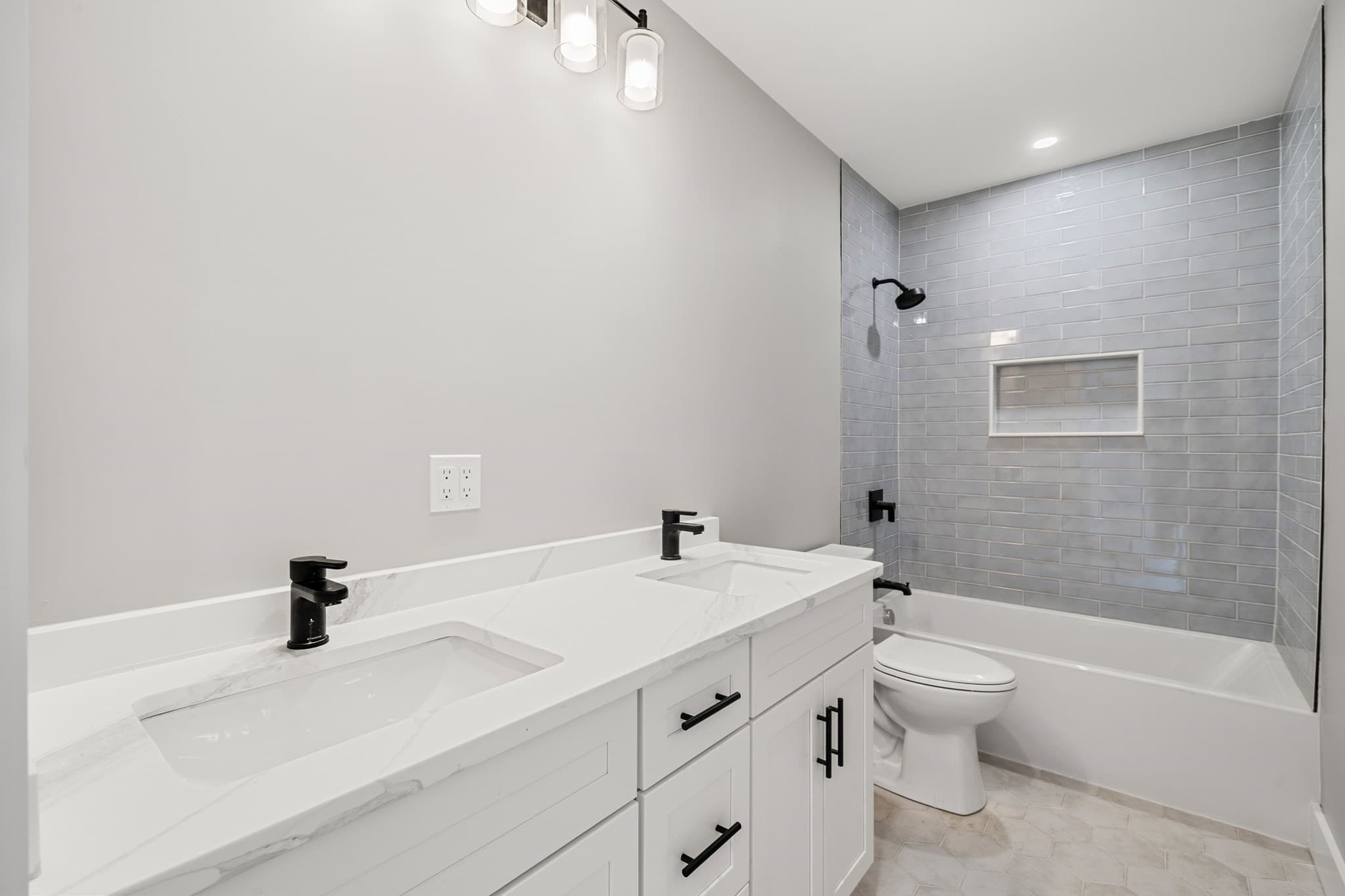 Condominium at 1088 Saratoga St # C, Boston MA 02128, Boston, photo 8 of 22