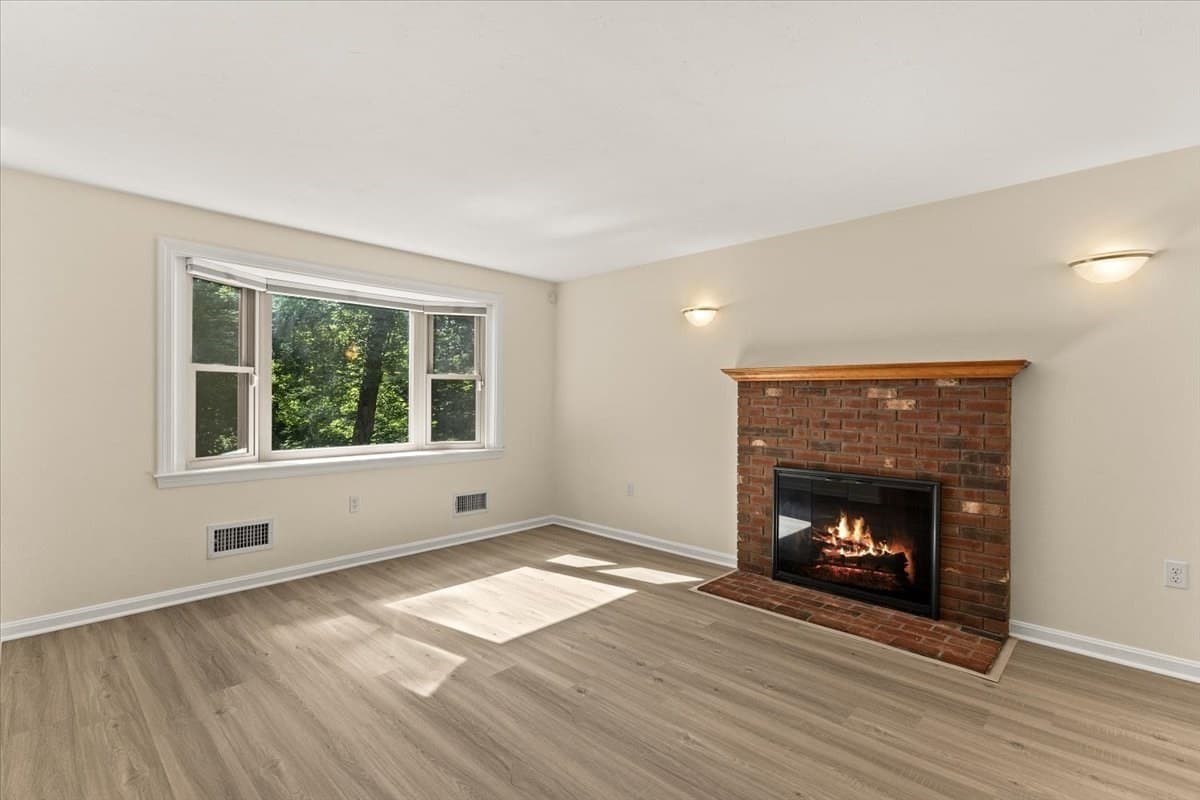 Single Family Residence at 275 Plain Street, Stoughton MA 02072, Stoughton, photo 23 of 42