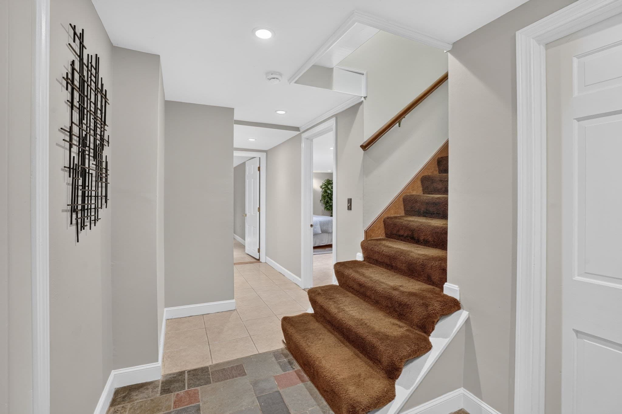 Single Family Residence at 27 Algonquin Ave, Andover MA 01810, photo 27 of 42