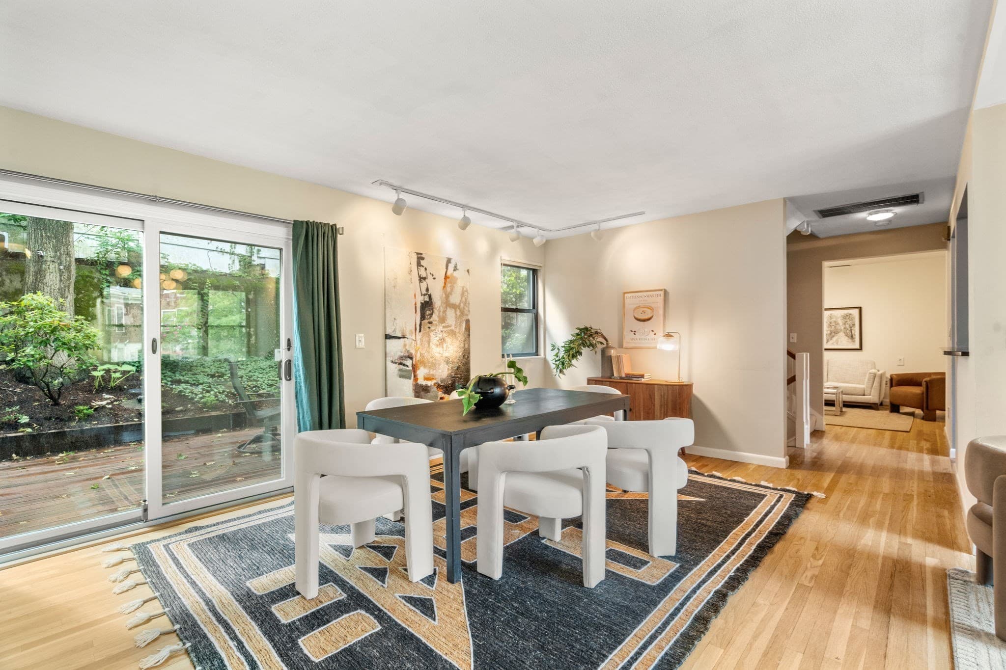 Condominium at 618 Washington St # 618, Brookline MA 02446, Brookline, photo 10 of 33
