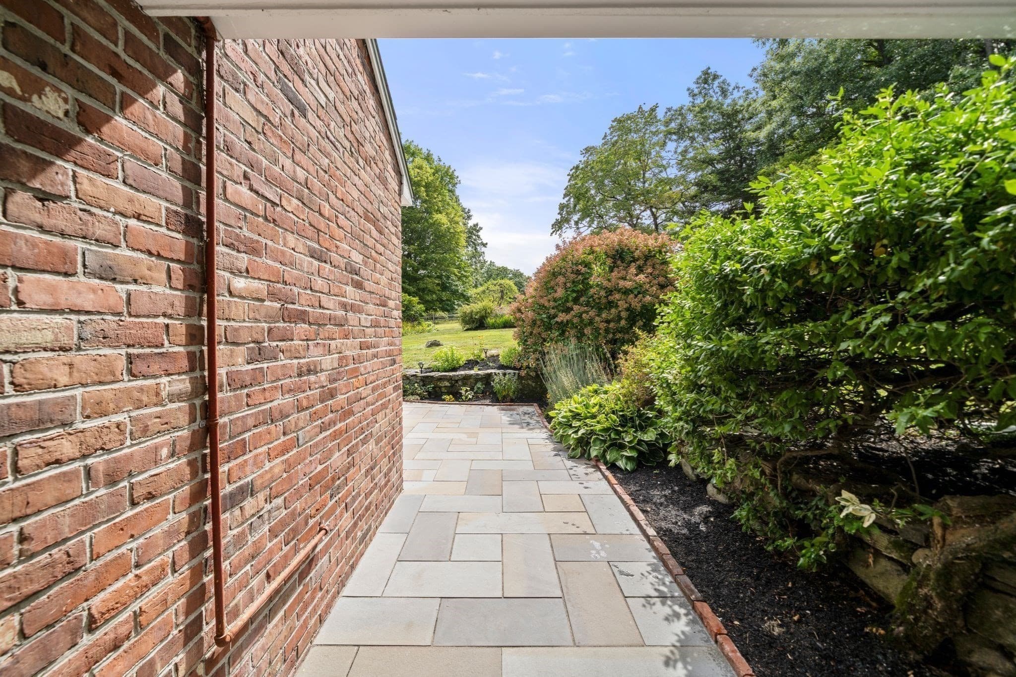 Single Family Residence at 46 Bedford Rd, Lincoln MA 01773, Lincoln, photo 23 of 32