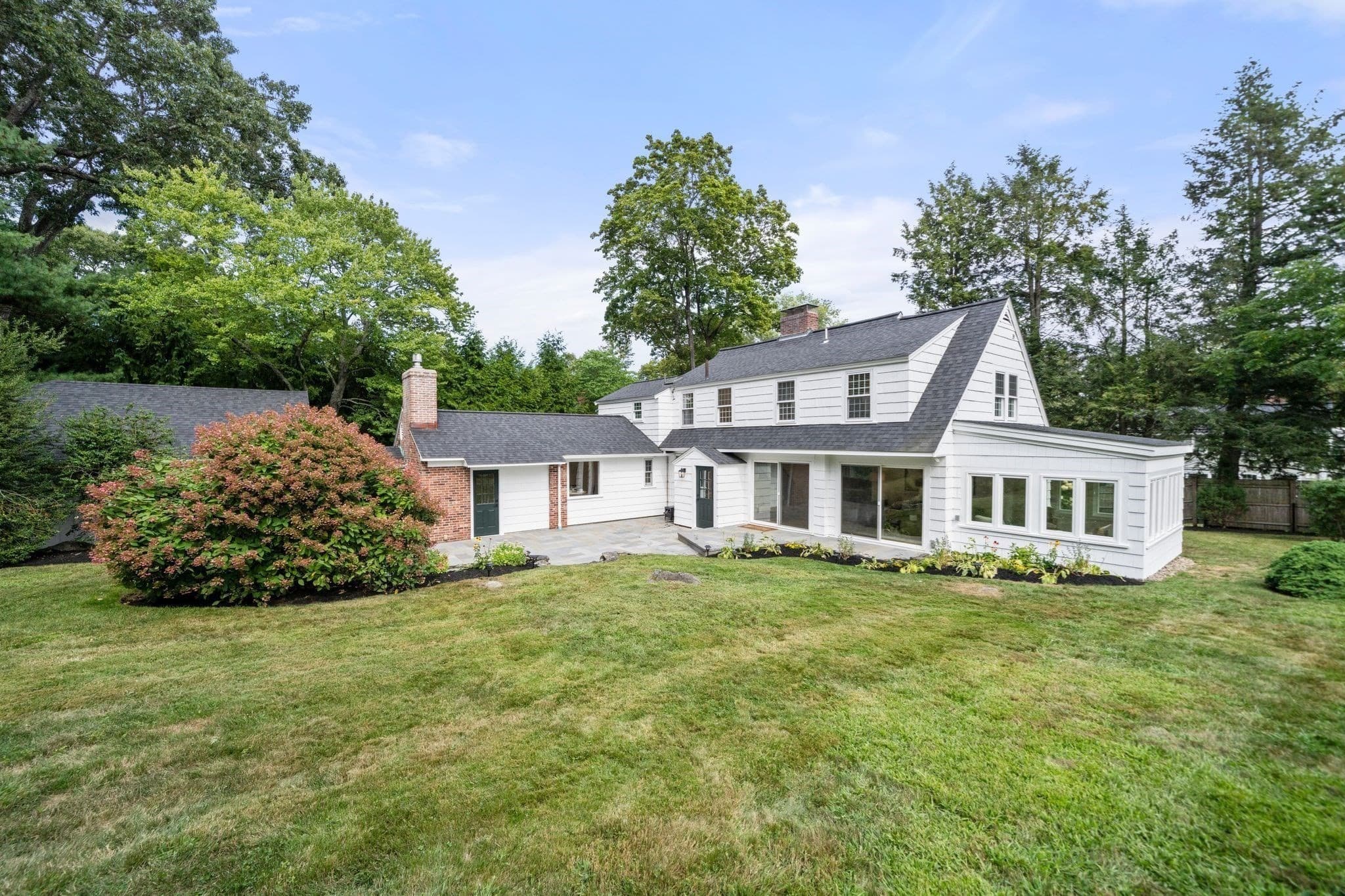 Single Family Residence at 46 Bedford Rd, Lincoln MA 01773, Lincoln, photo 26 of 32