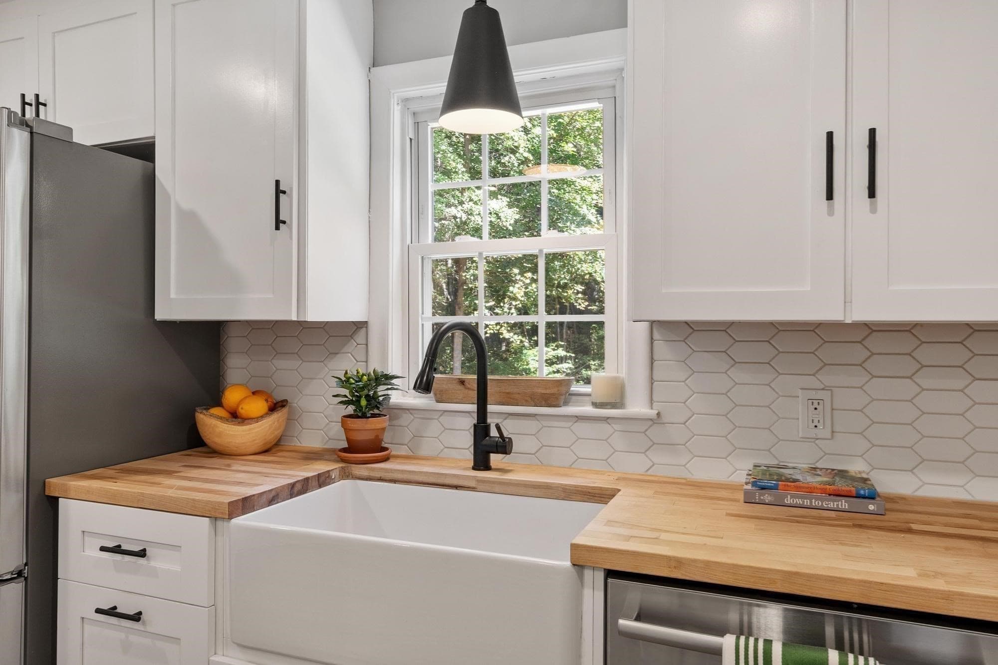 Single Family Residence at 100 Butternut Circle, Concord MA 01742, Concord, photo 7 of 41