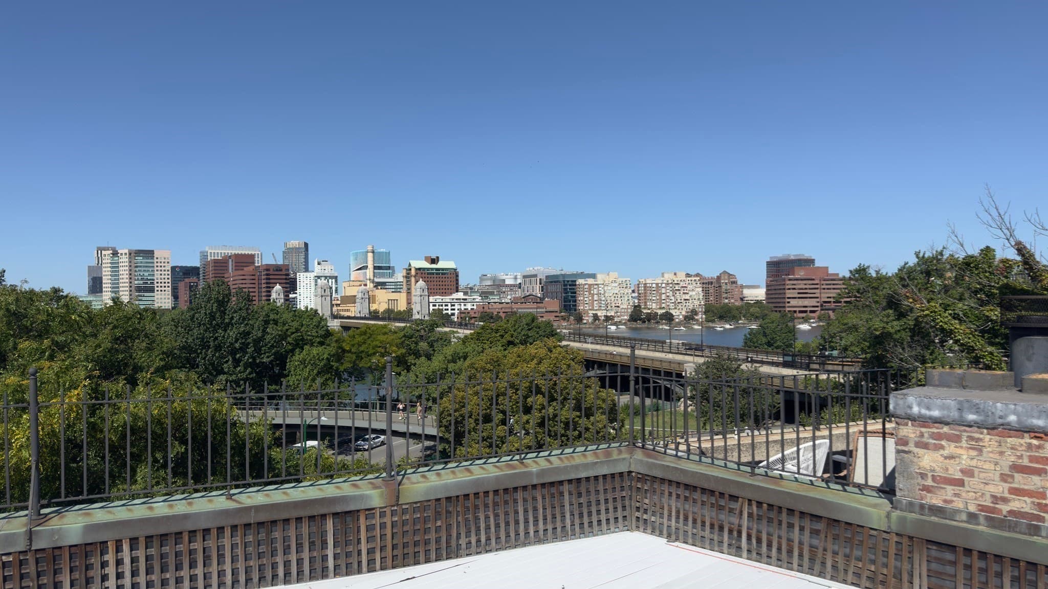 Single Family Residence at 1 West Hill Place, Boston MA 02114, photo 10 of 34