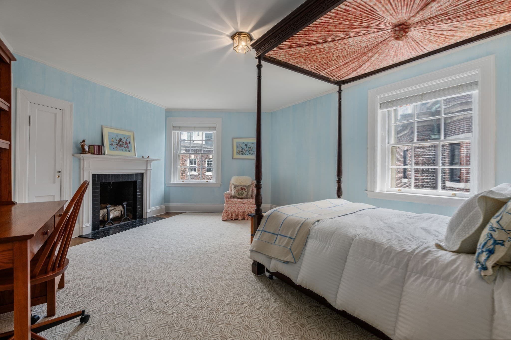 Single Family Residence at 1 West Hill Place, Boston MA 02114, photo 19 of 34