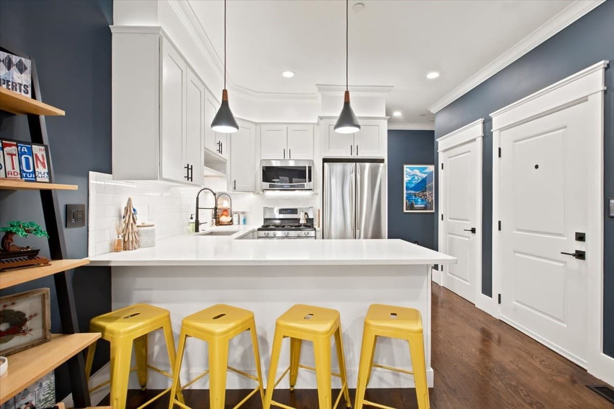 Condominium at 48 Chelsea St # 1, Boston MA 02128, Boston, photo 3 of 28