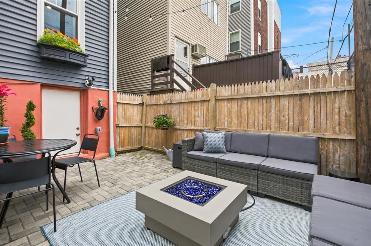 Condominium at 48 Chelsea St # 1, Boston MA 02128, Boston, photo 21 of 28