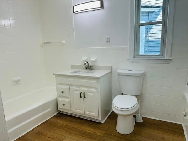 Single Family Residence at 159 Ludlam St, Lowell MA 01850, photo 13 of 25