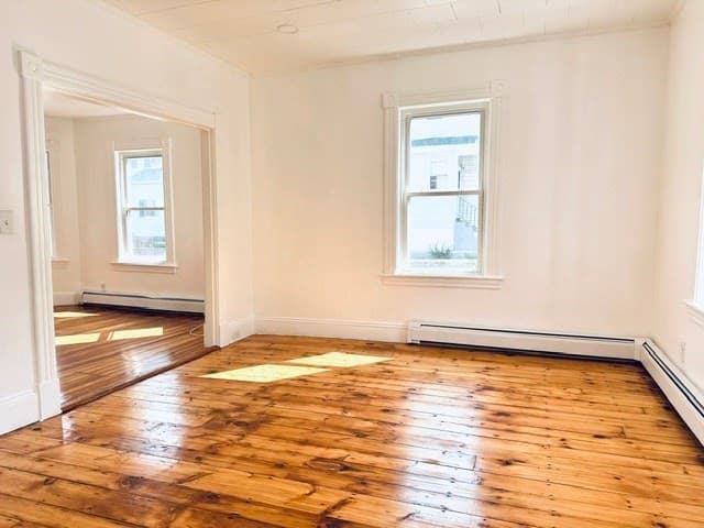 Single Family Residence at 159 Ludlam St, Lowell MA 01850, photo 4 of 25