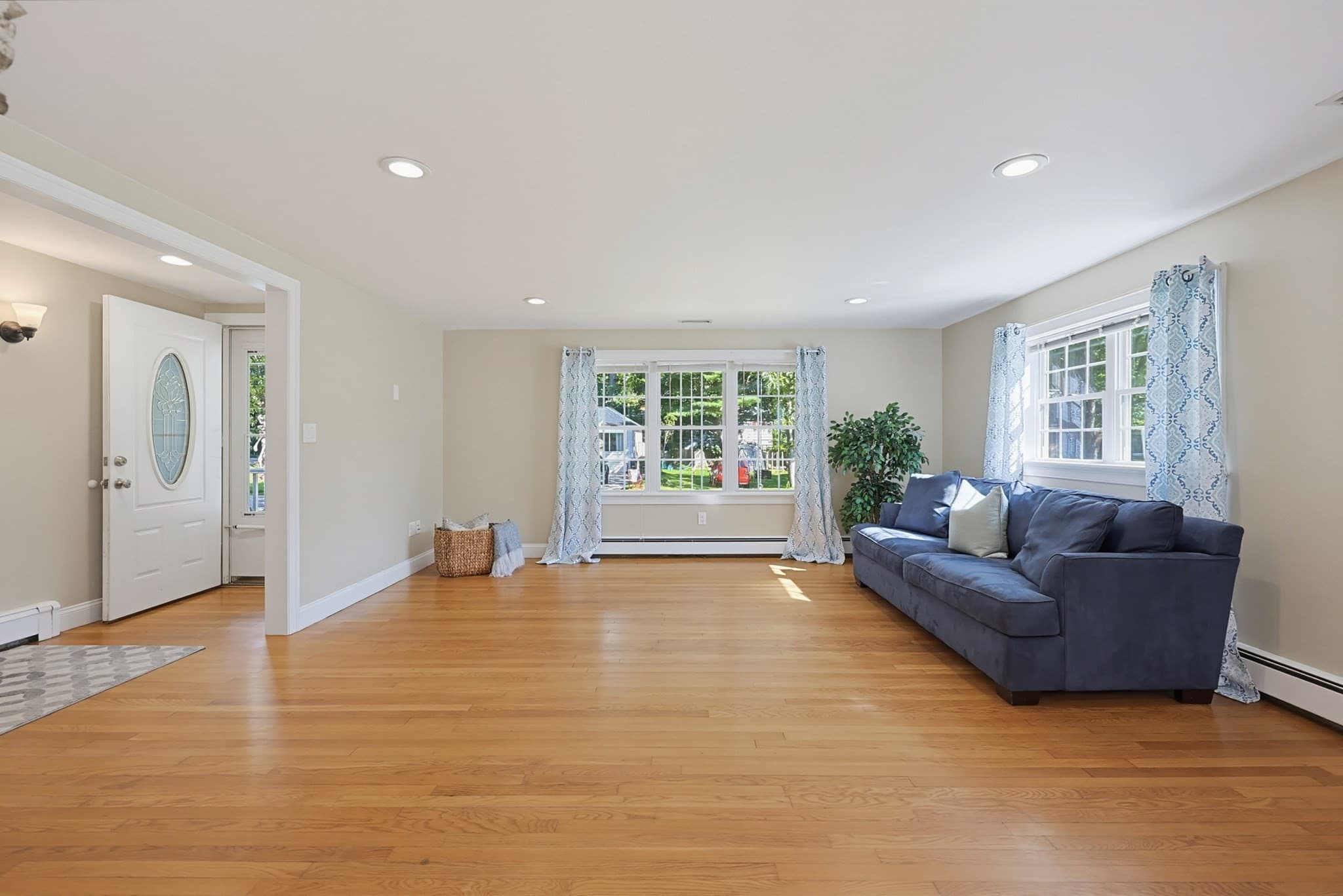 Single Family Residence at 2 Malden St, Oxford MA 01540, Oxford, photo 6 of 42