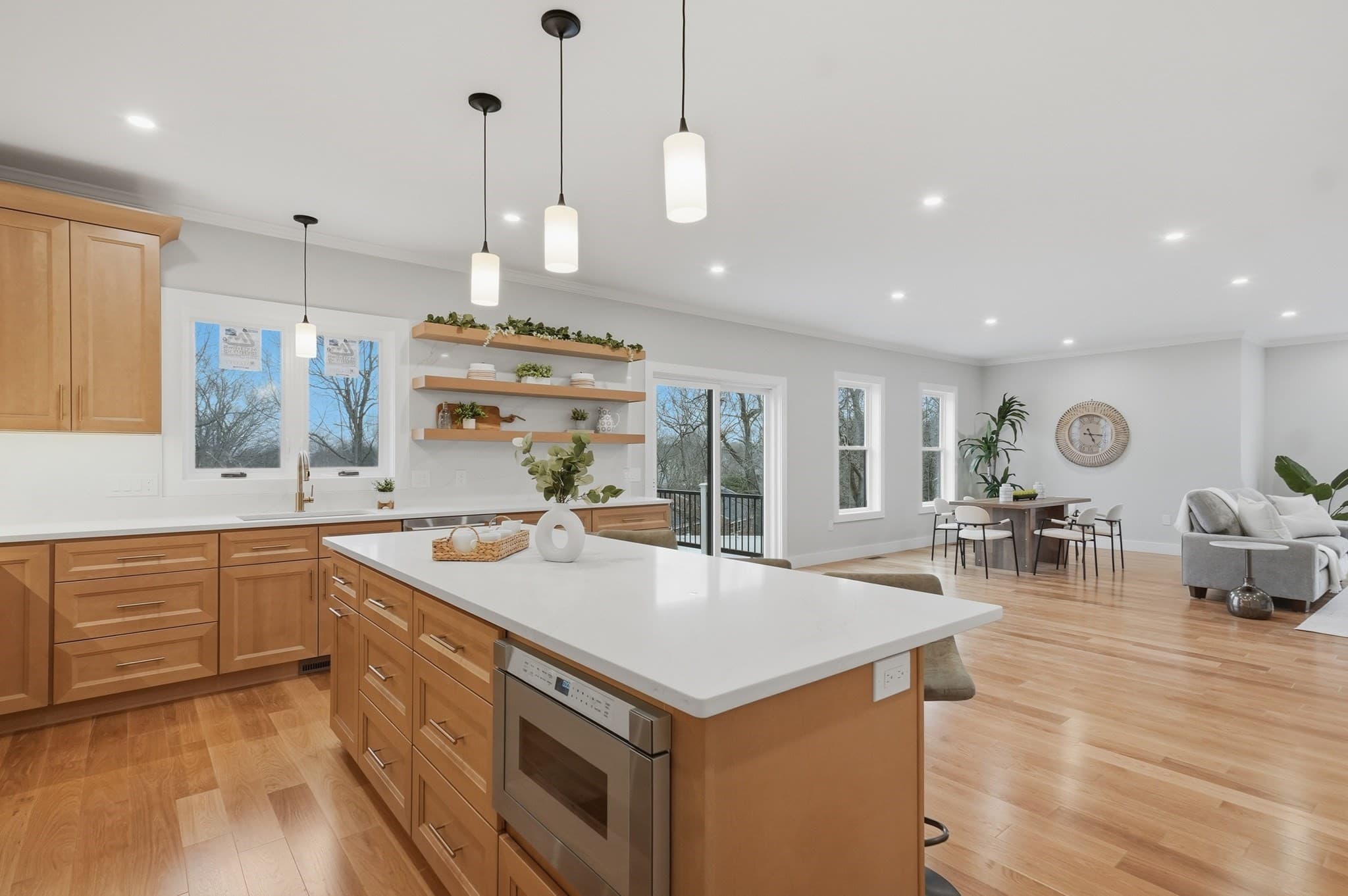 Single Family Residence at 126 Green Street, Stoneham MA 02180, Stoneham, photo 13 of 37