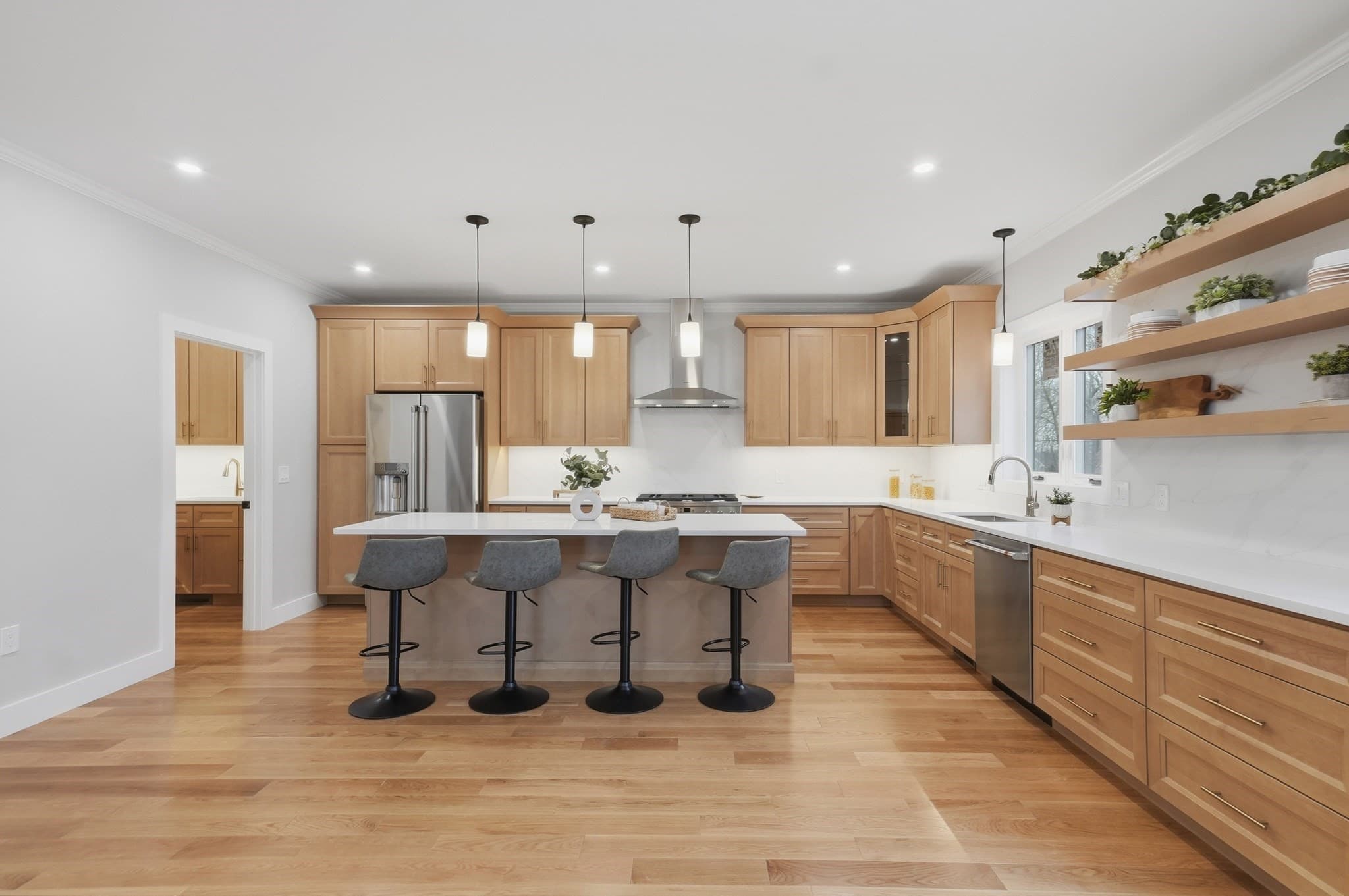 Single Family Residence at 126 Green Street, Stoneham MA 02180, Stoneham, photo 14 of 37