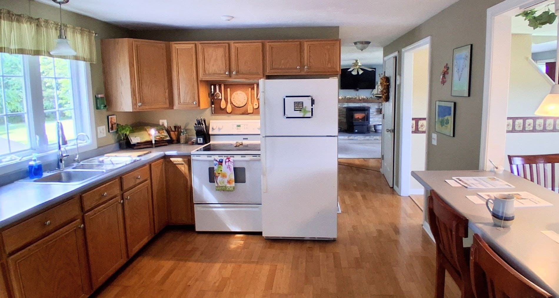 Single Family Residence at 10 Marcam Village Rd # 10, Oxford MA 01537, Oxford, photo 7 of 19