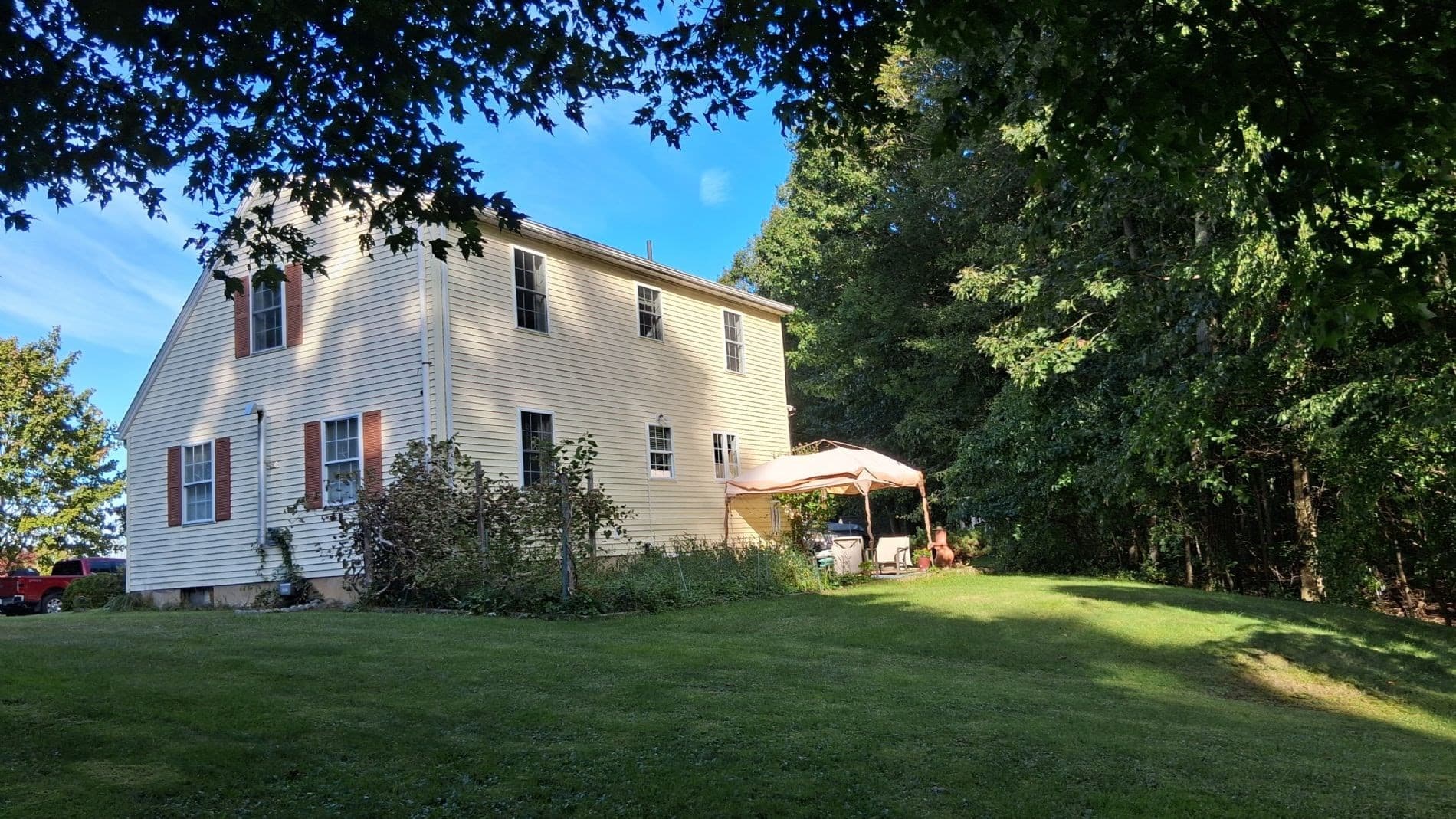 Single Family Residence at 10 Marcam Village Rd # 10, Oxford MA 01537, Oxford, photo 3 of 19