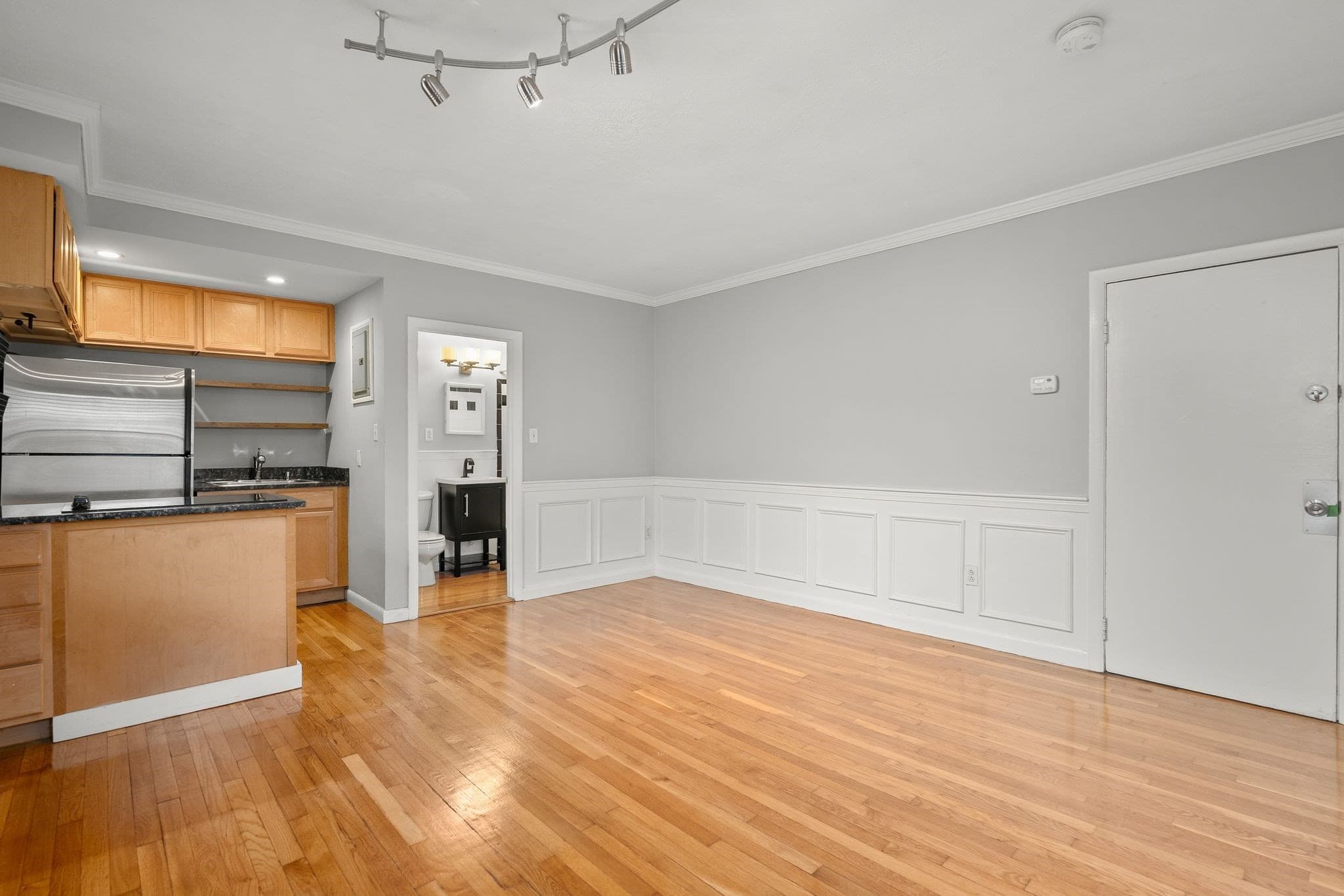 Condominium at 16-18 Walk Hill Street # 7, Boston MA 02130, Boston, photo 9 of 28