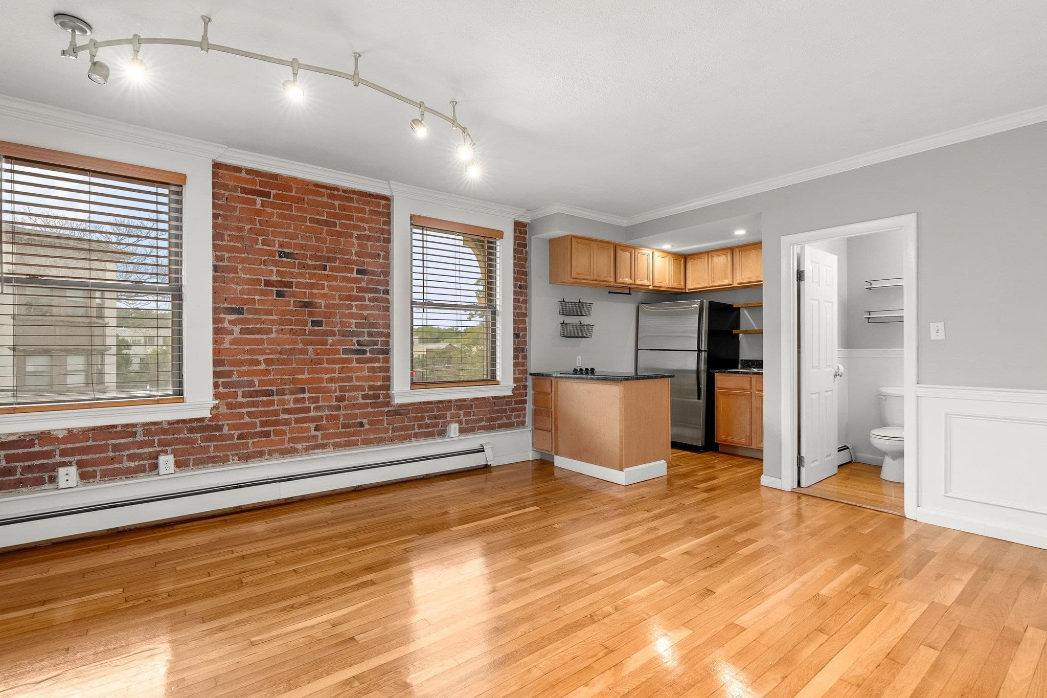 Condominium at 16-18 Walk Hill Street # 7, Boston MA 02130, Boston, photo 8 of 28