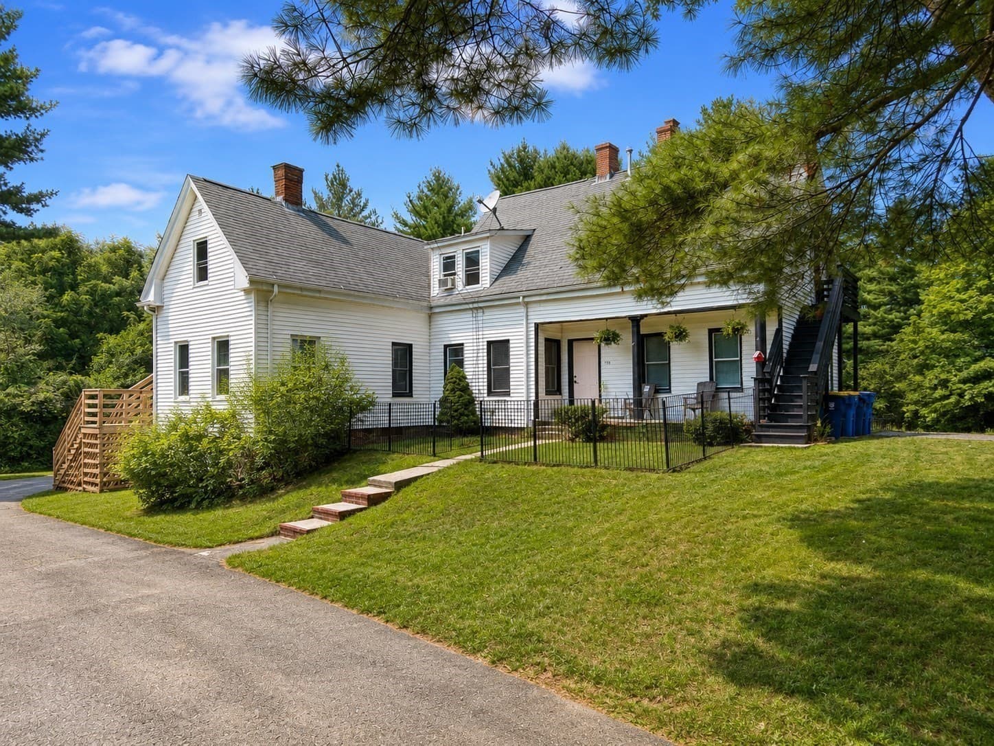 Single Family Residence at 738 Crescent St, East Bridgewater MA 02333, East Bridgewater, photo 3 of 32