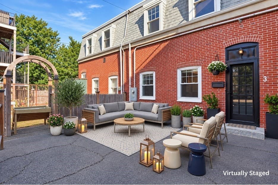 Single Family Residence at 3 Lauten Place, Boston MA 02127, Boston, photo 2 of 34