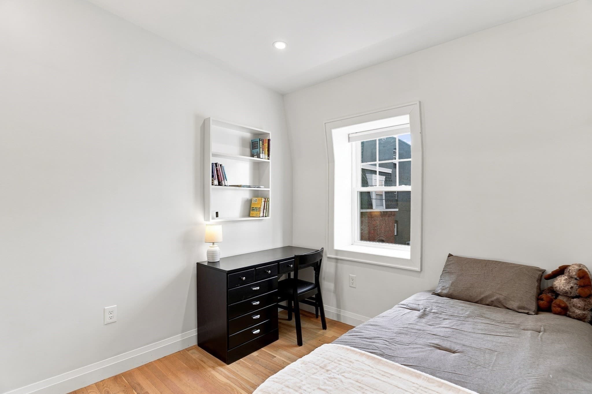 Single Family Residence at 3 Lauten Place, Boston MA 02127, Boston, photo 29 of 34