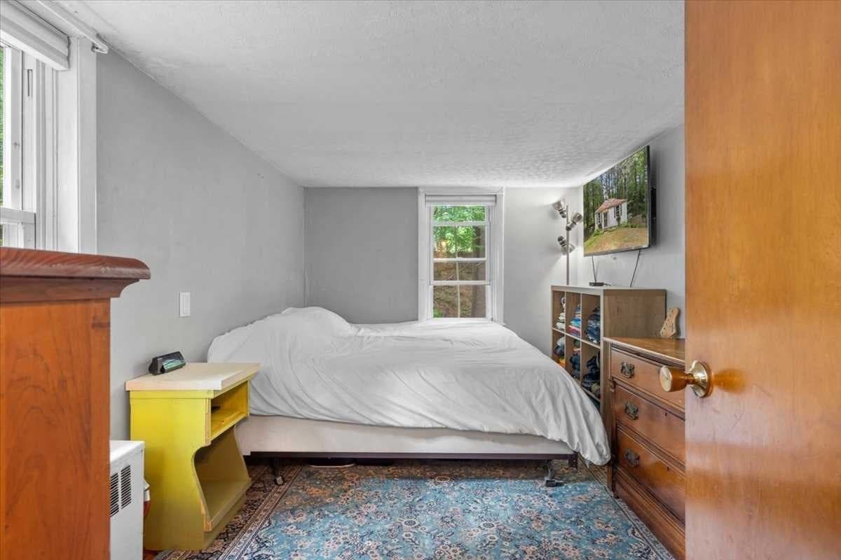 Single Family Residence at 543-547 Quinapoxet Street, Holden MA 01522, Holden, photo 12 of 42
