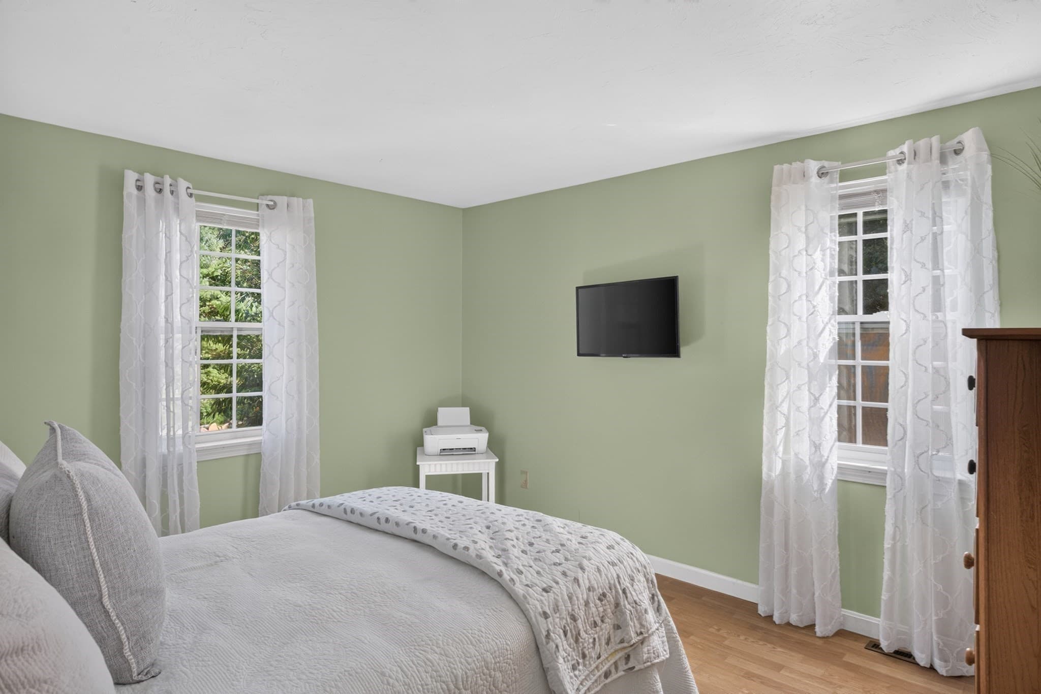 Single Family Residence at 115 Dove Hill Rd, Falmouth MA 02556, Falmouth, photo 17 of 39
