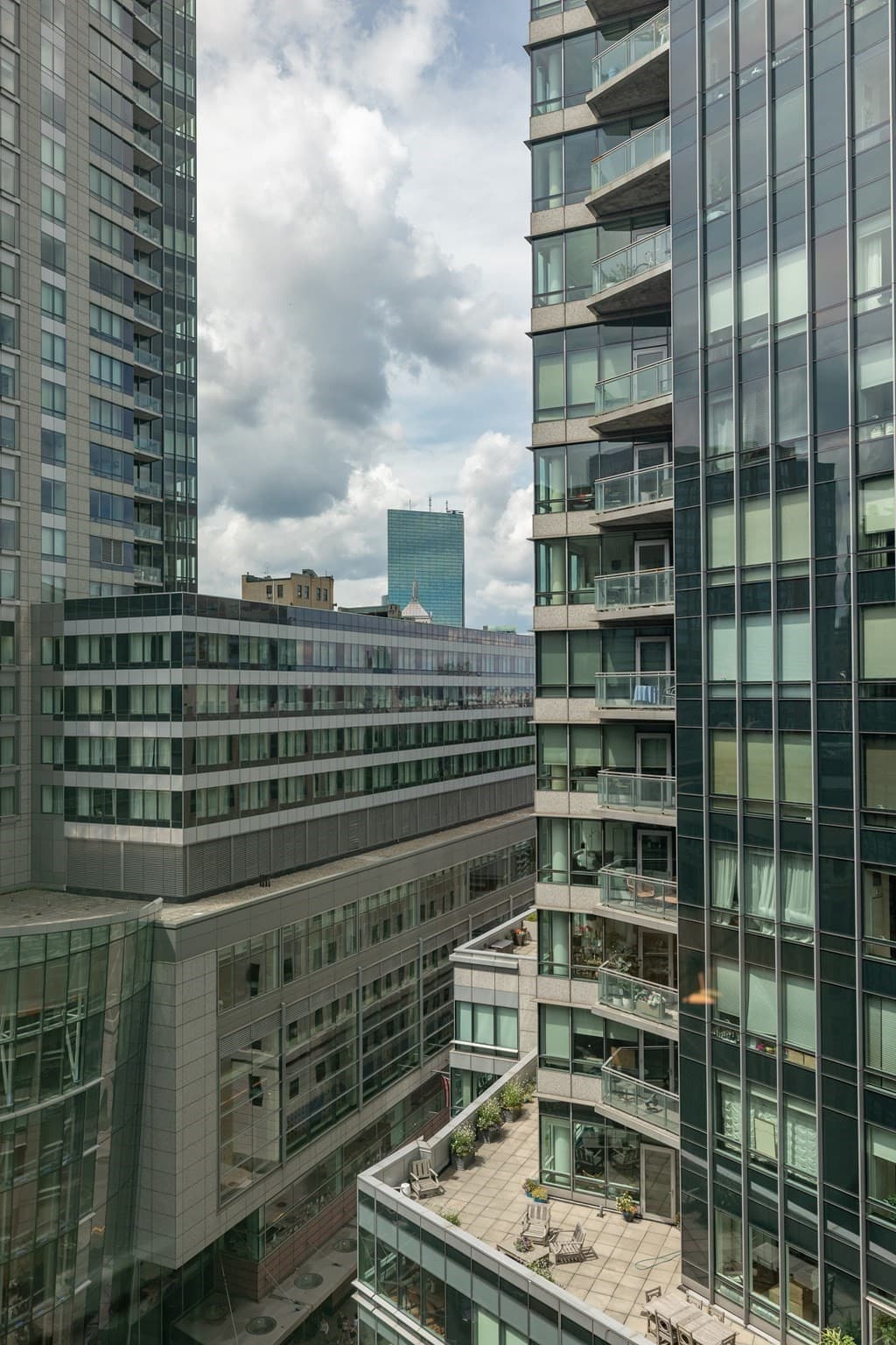 Condominium at 580 Washington St # 1410, Boston MA 02111, photo 16 of 26