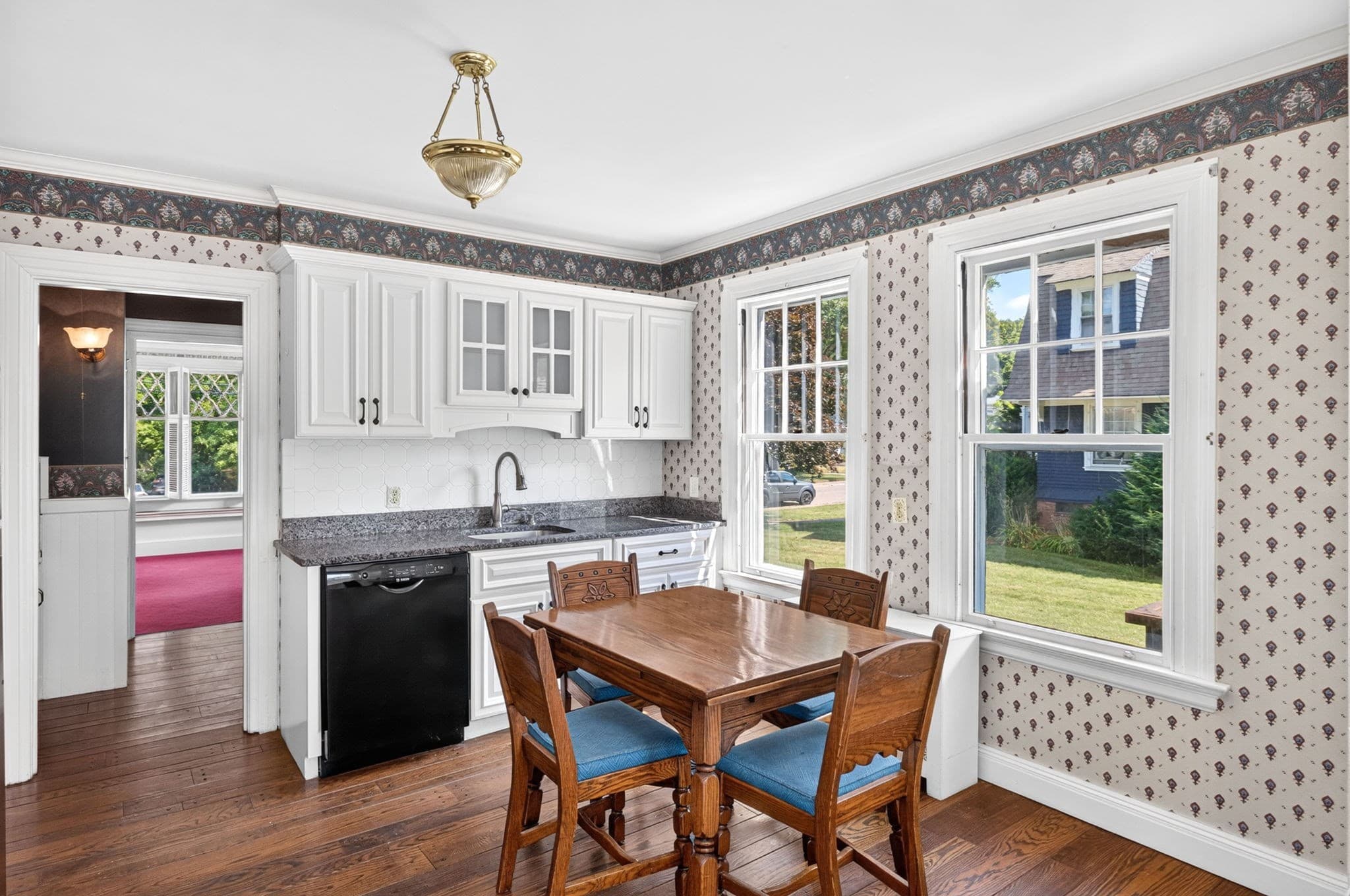 Single Family Residence at 21 Grant St, North Attleboro MA 02760, North Attleboro, photo 7 of 34