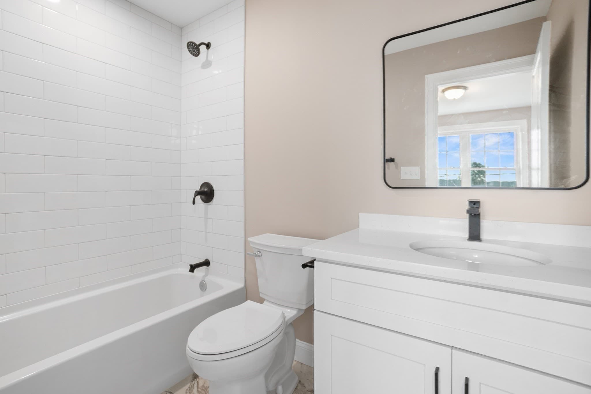 Condominium at 661 Washington Avenue # 1, Revere MA 02151, Revere, photo 13 of 40